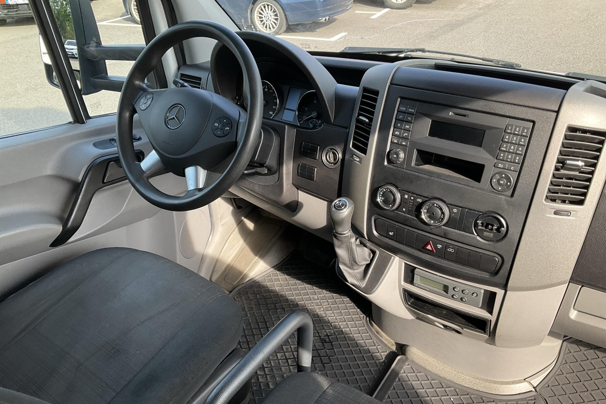 Mercedes Sprinter 316 CDI Volymskåp (163hk) - 159 280 km - Automatic - white - 2017