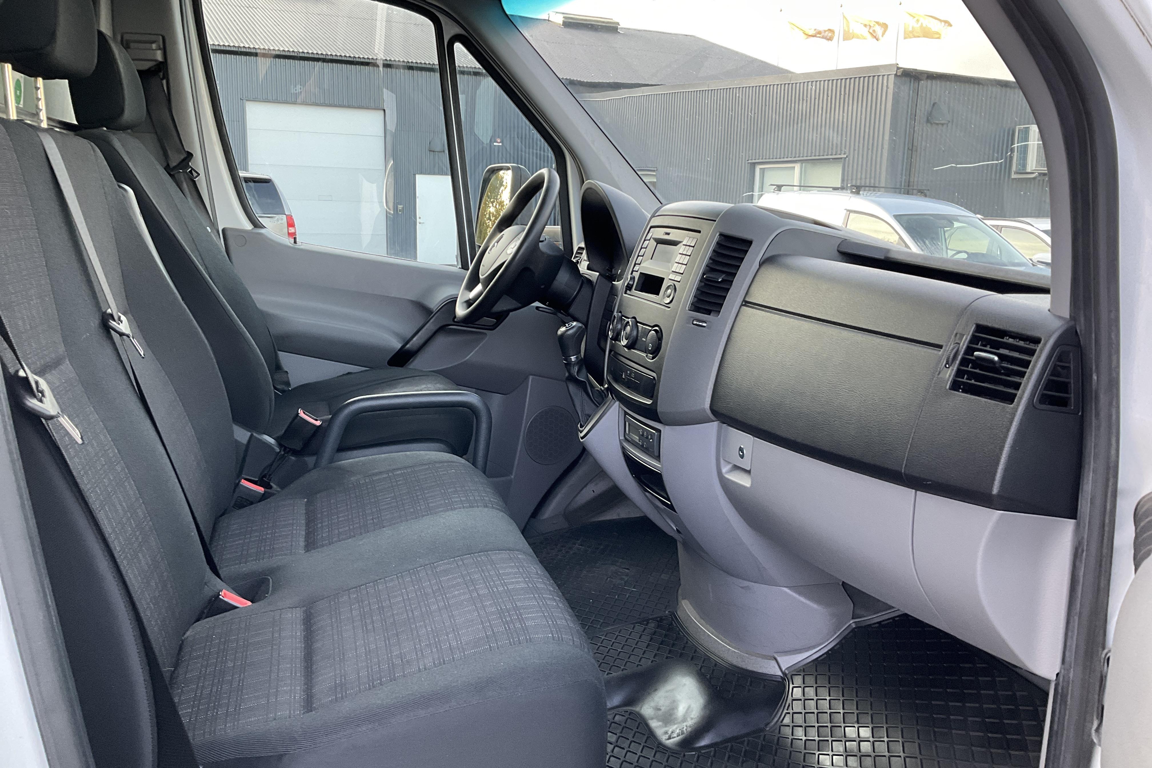 Mercedes Sprinter 316 CDI Volymskåp (163hk) - 21 712 mil - Automat - vit - 2017