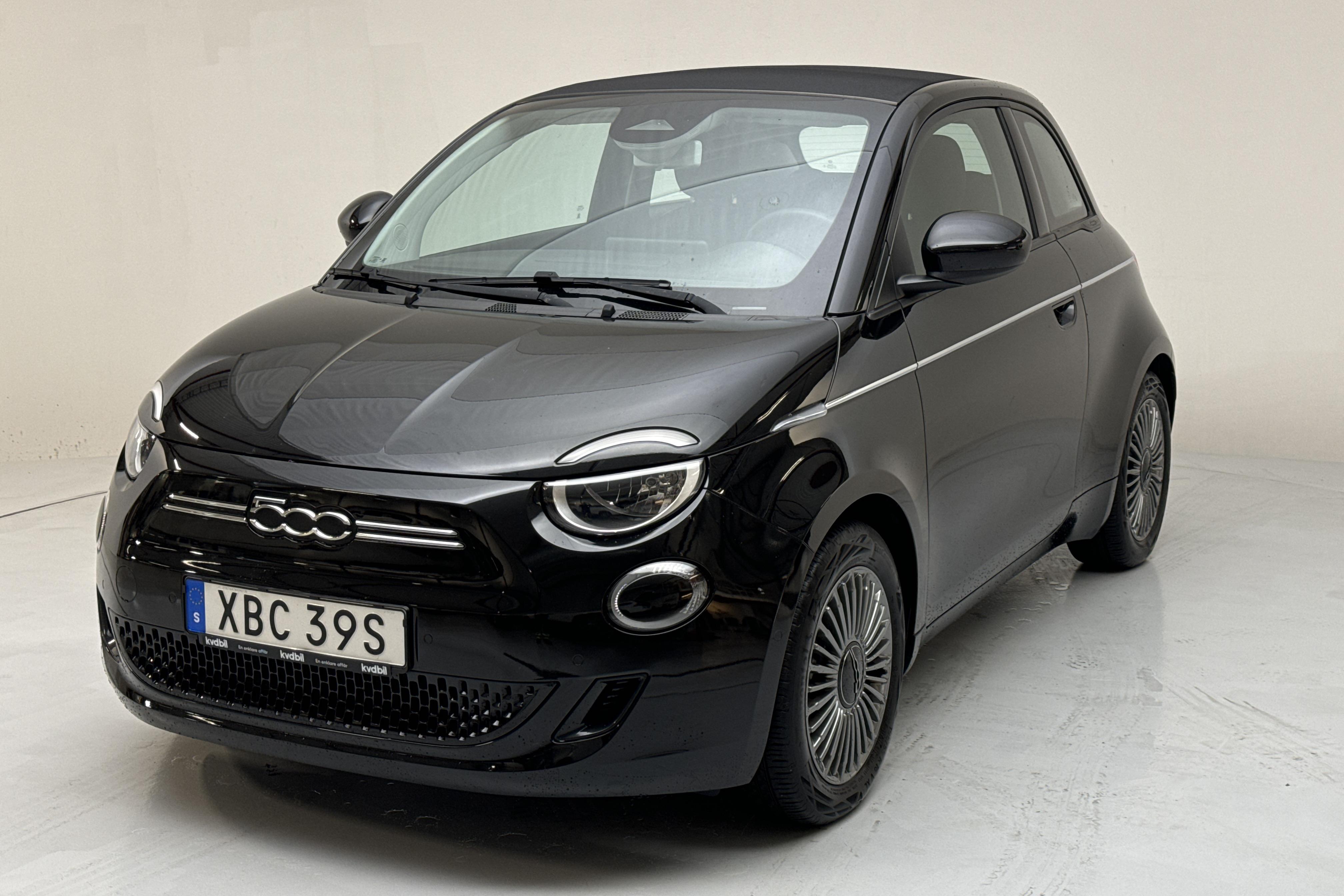 Fiat 500e Cabriolet (118hk) - 26 020 km - Automaatne - must - 2021