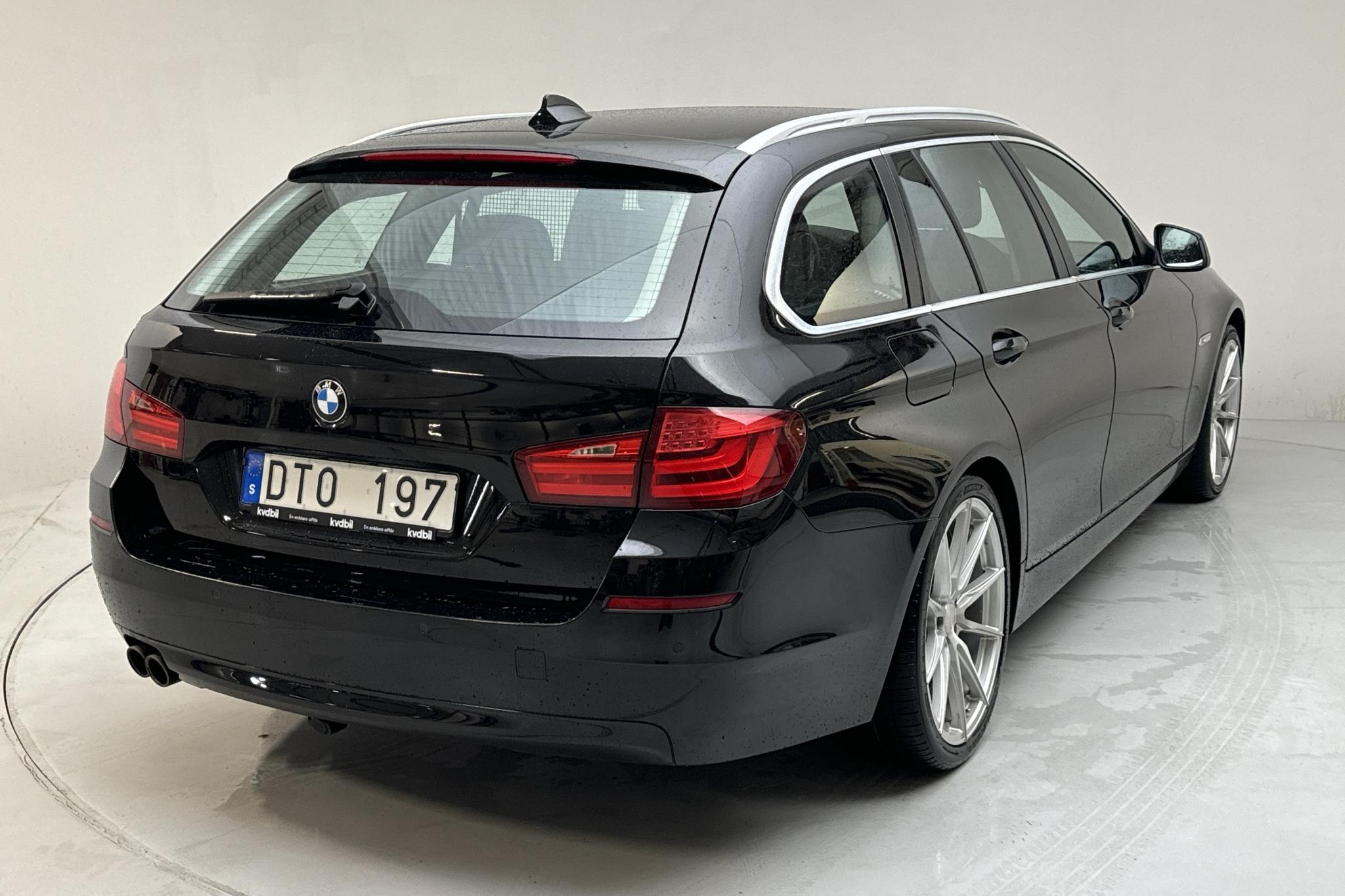 BMW 520d Touring, F11 (184hk) - 171 270 km - Manualna - czarny - 2013