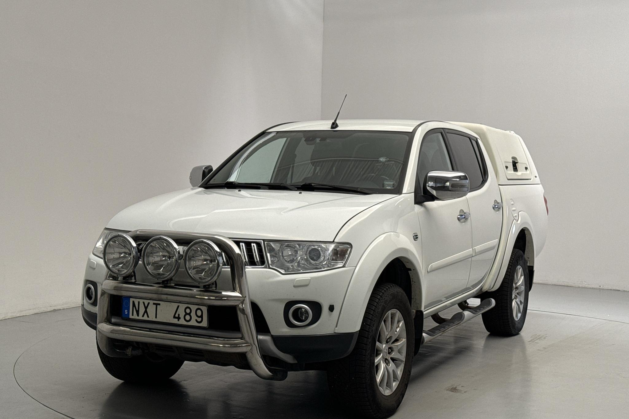 Mitsubishi L200 2.5 DI-D (178hk) - 180 670 km - Automatic - white - 2014