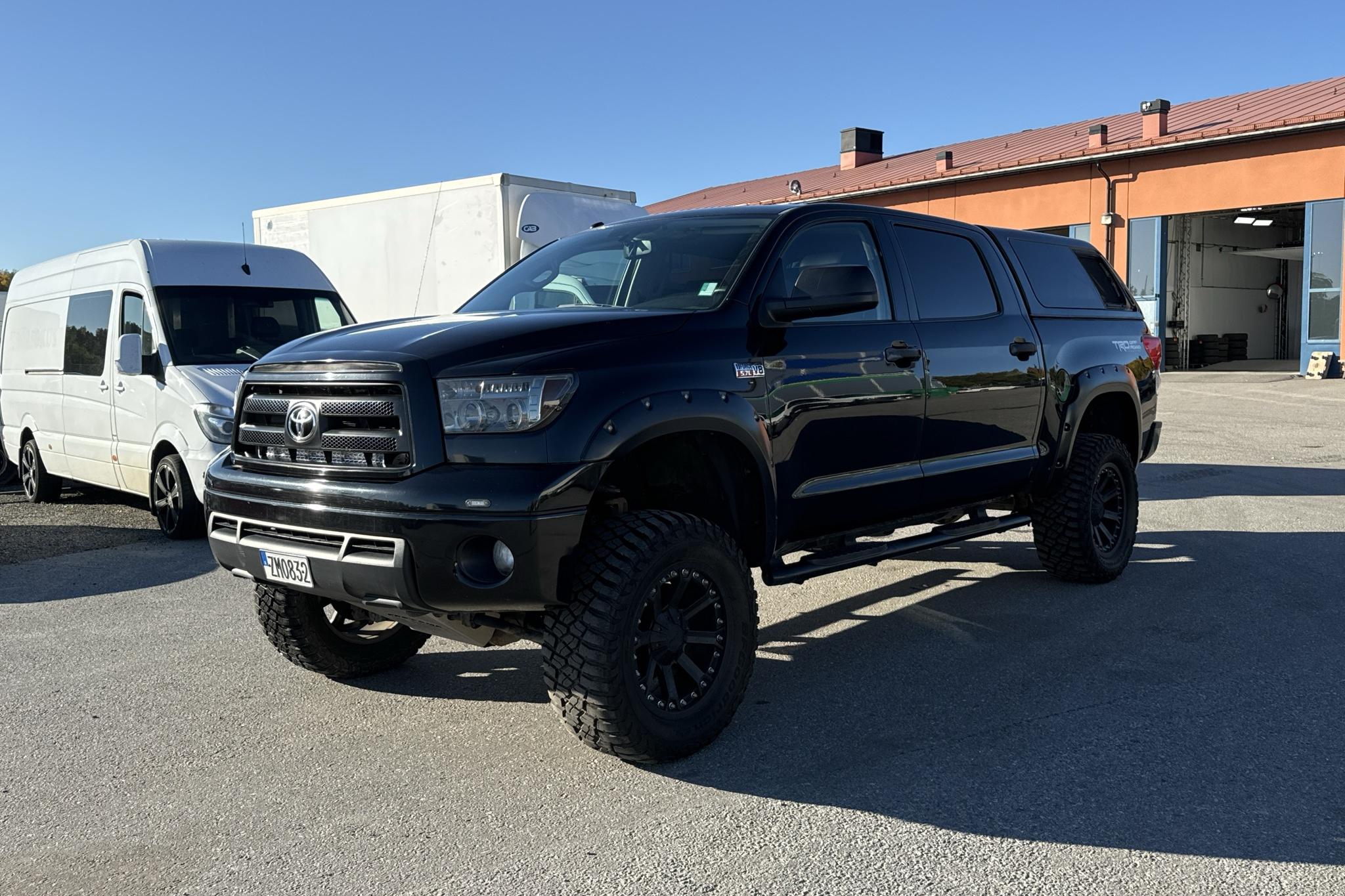 Toyota TOYOTA TUNDRA - 155 700 km - Automatic - black - 2012