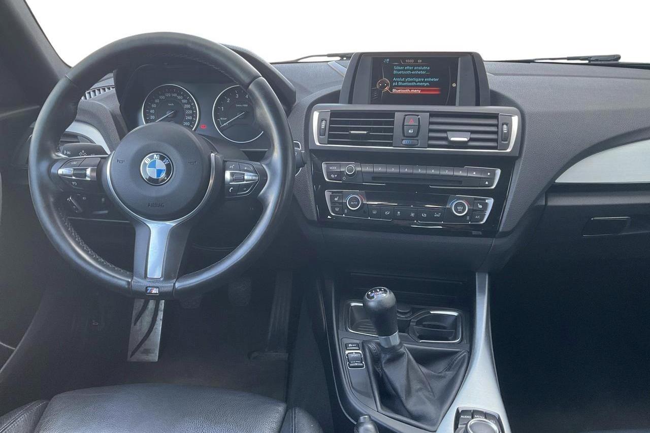 BMW 118i 5dr, F20 (136hk) - 10 677 mil - Manuell - vit - 2016