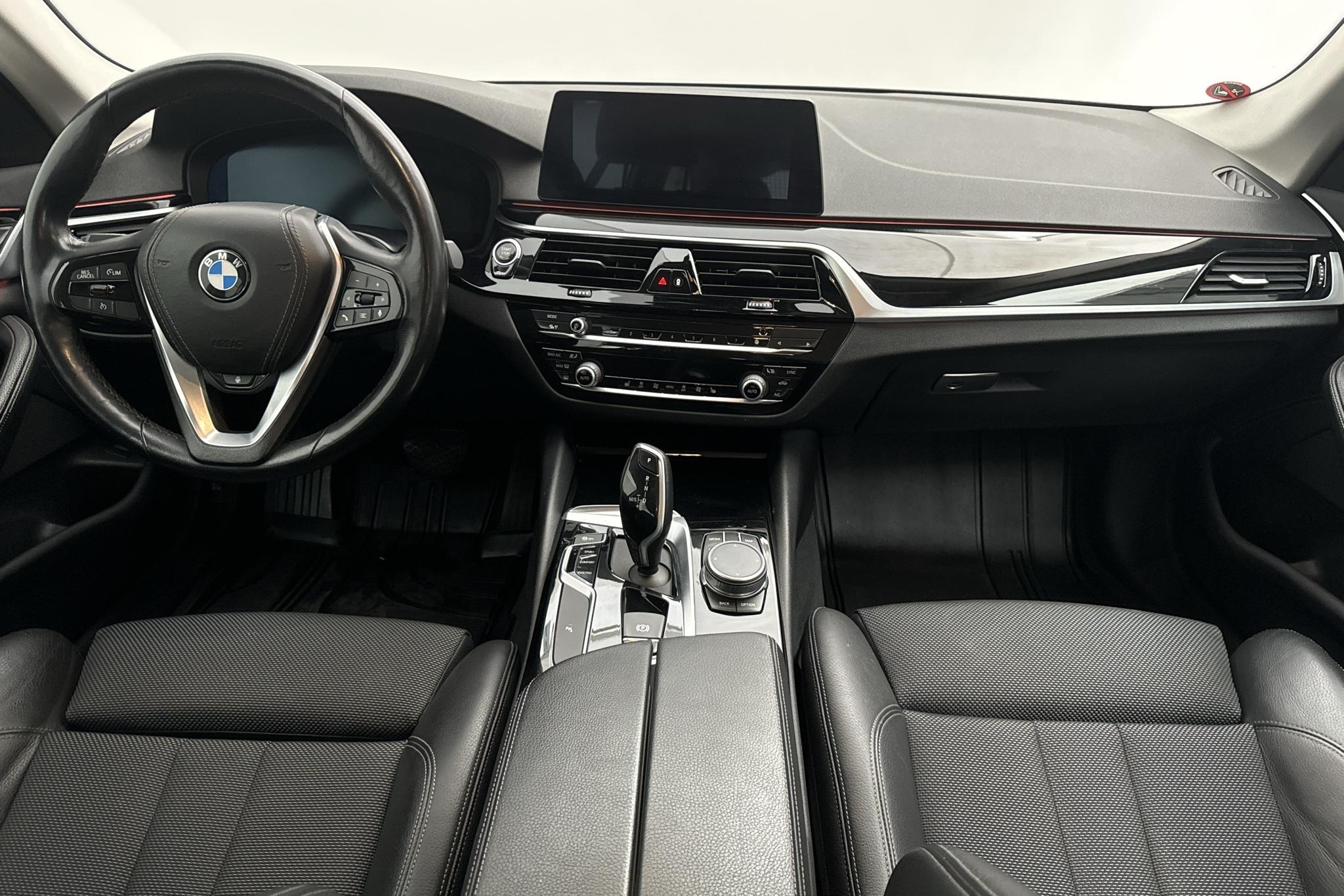 BMW 520d xDrive Touring, G31 (190hk) - 175 130 km - Automaatne - must - 2020