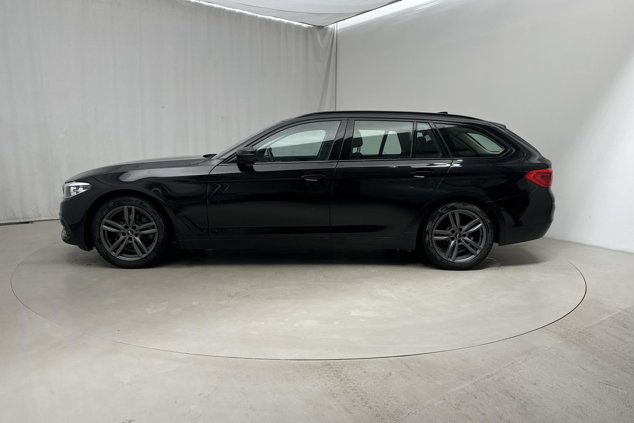 BMW 520d xDrive Touring, G31 (190hk) - 175 130 km - Automaatne - must - 2020