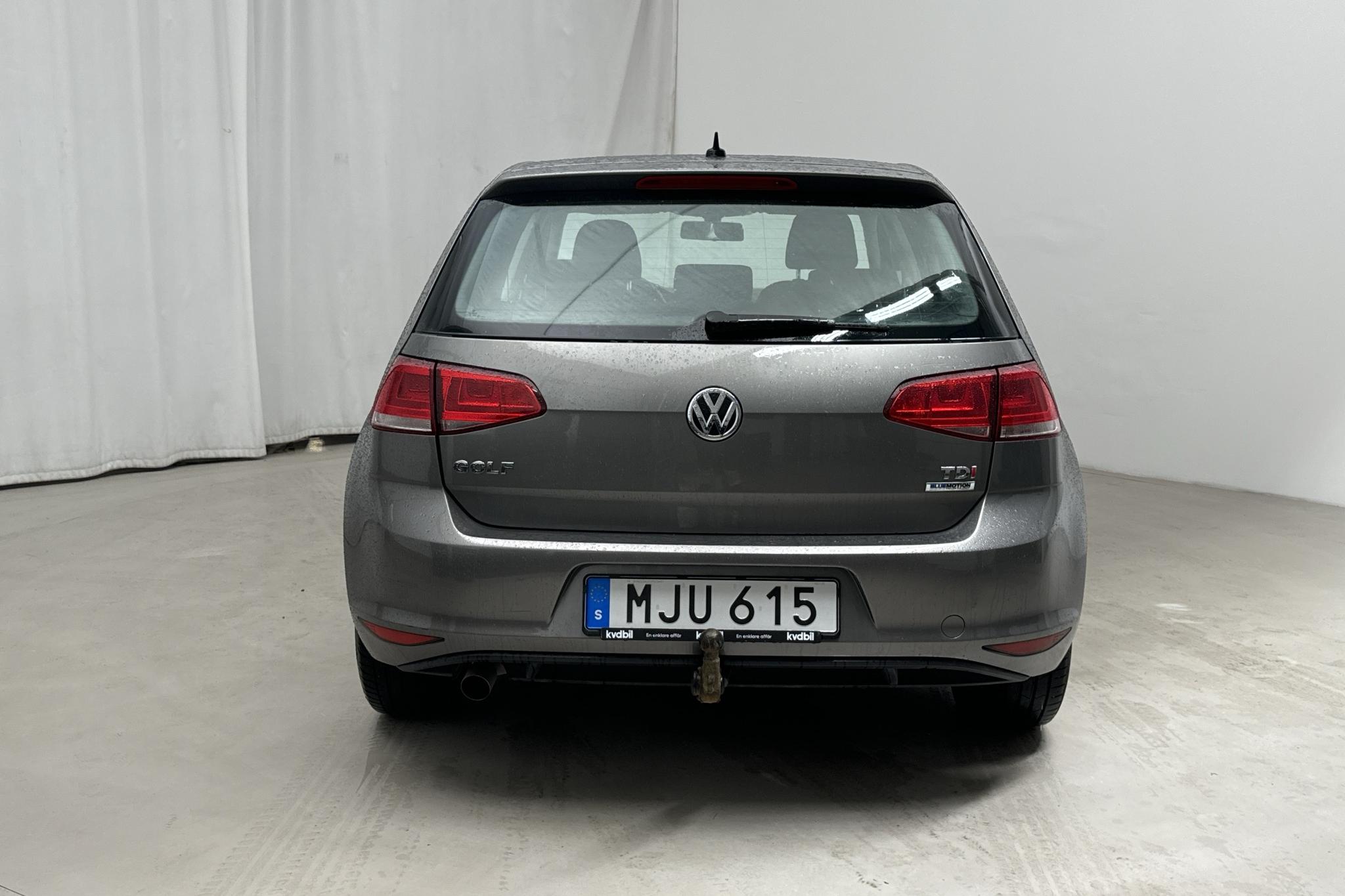 VW Golf VII 1.6 TDI BlueMotion 5dr (110hk) - 168 850 km - Automaattinen - harmaa - 2016