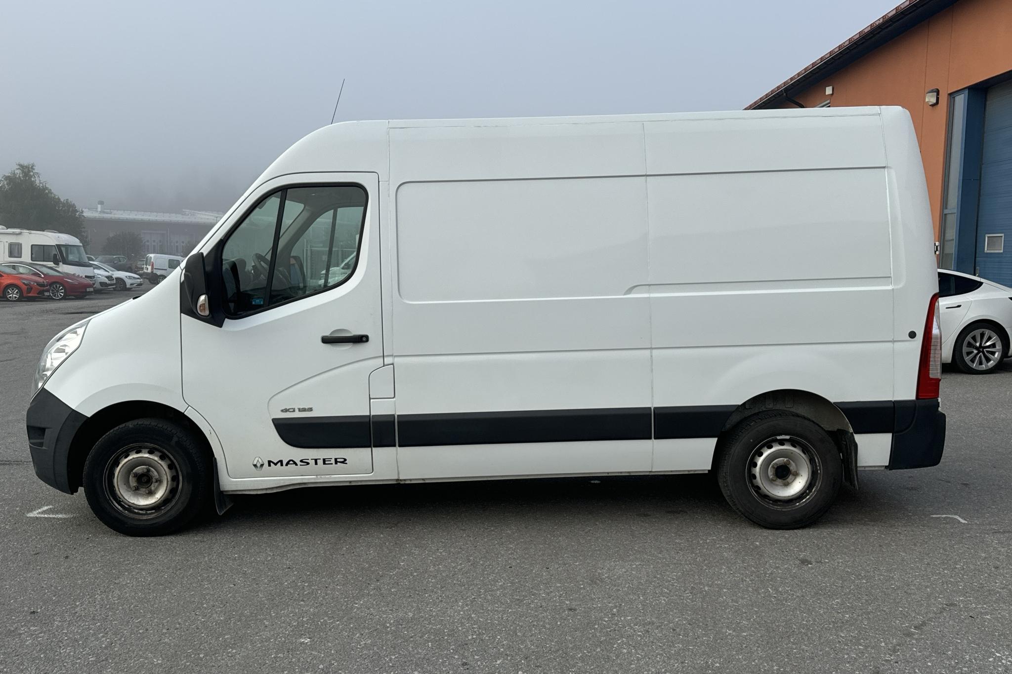 Renault Master 2.3 dCi FAP 2WD (125hk) - 165 650 km - Automatyczna - biały - 2016