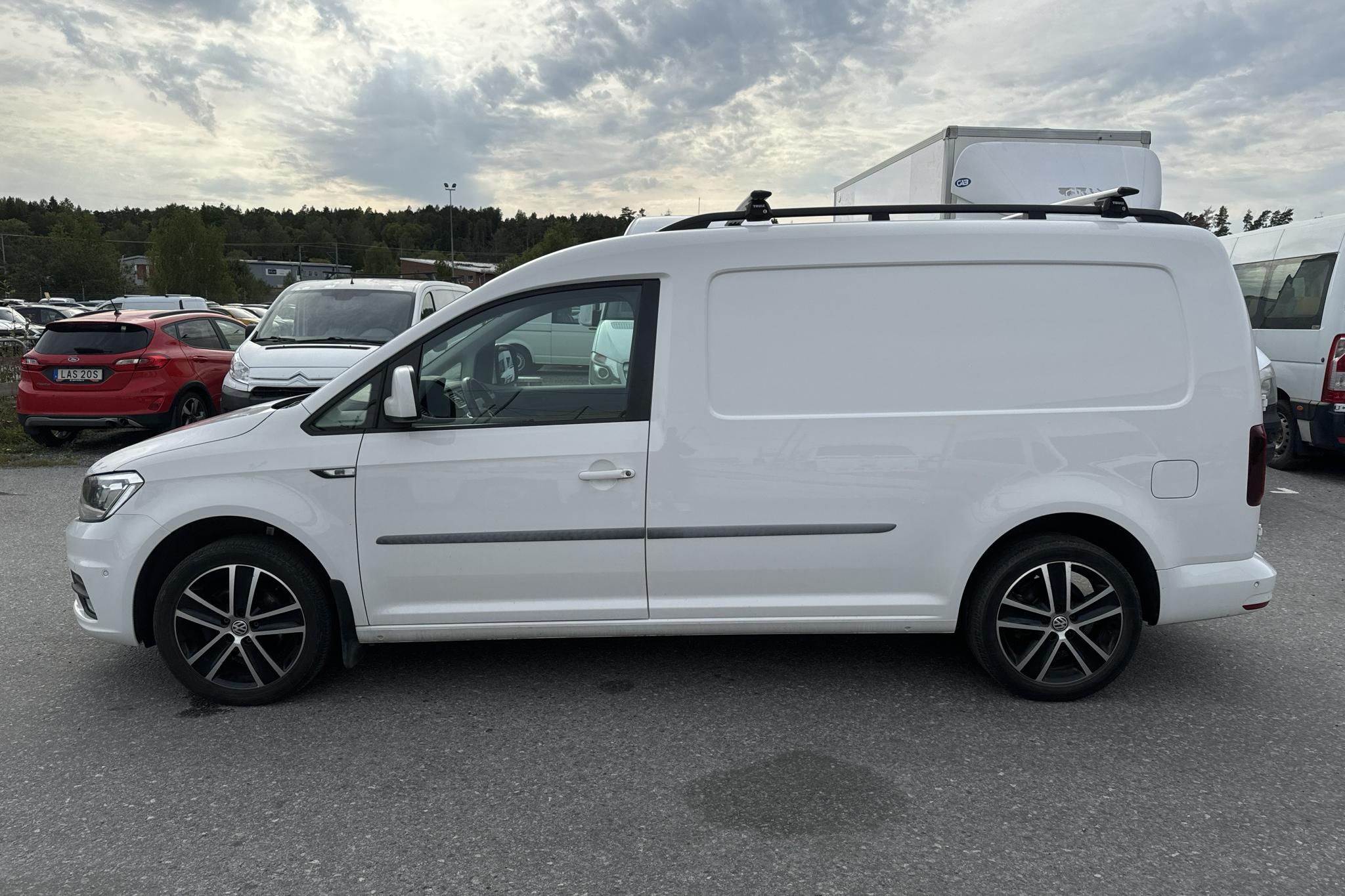 VW Caddy 2.0 TDI Maxi Skåp (102hk) - 92 500 km - Automaattinen - valkoinen - 2020