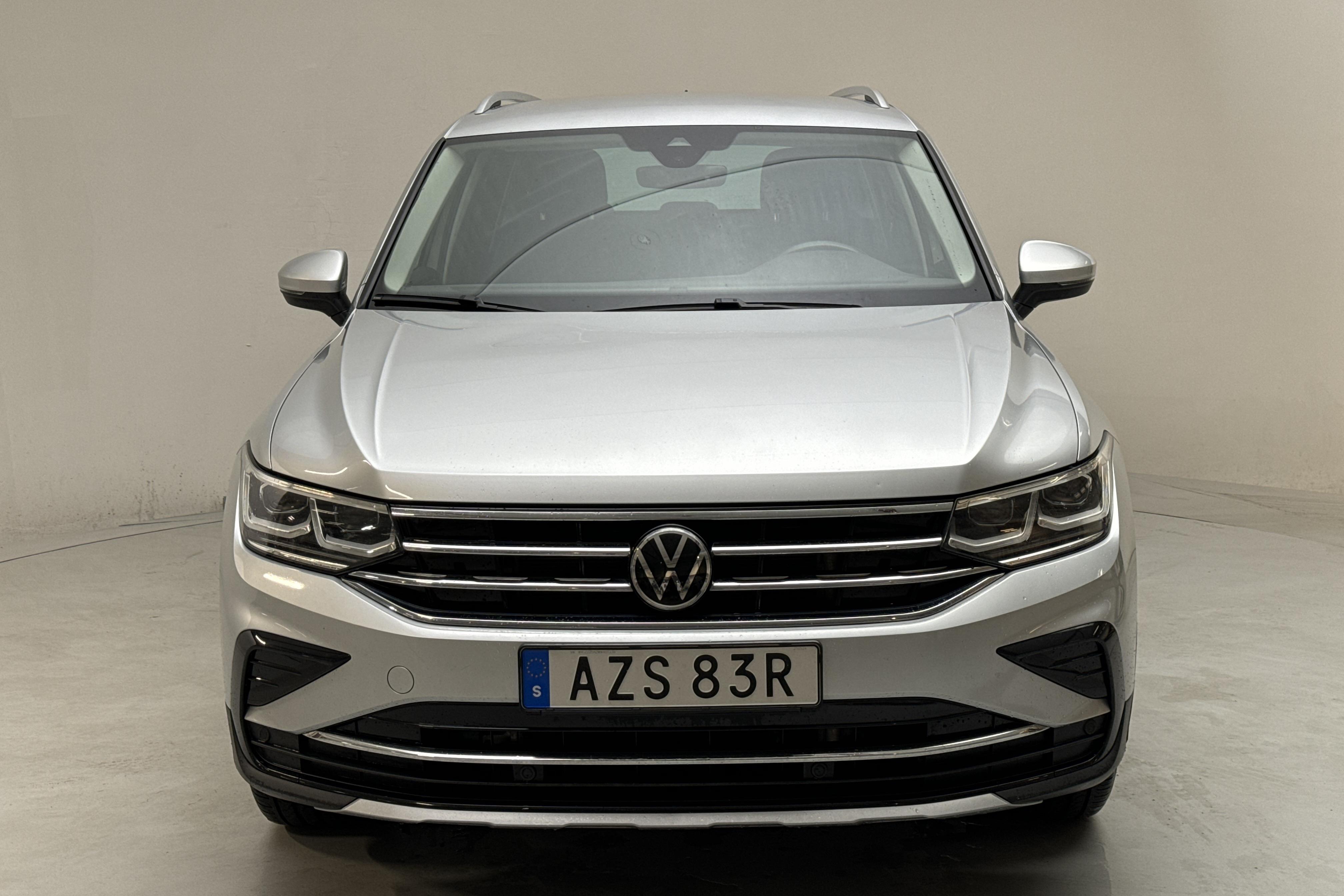 VW Tiguan 1.4 TSI eHybrid (245hk) - 106 860 km - Automaattinen - hopea - 2021