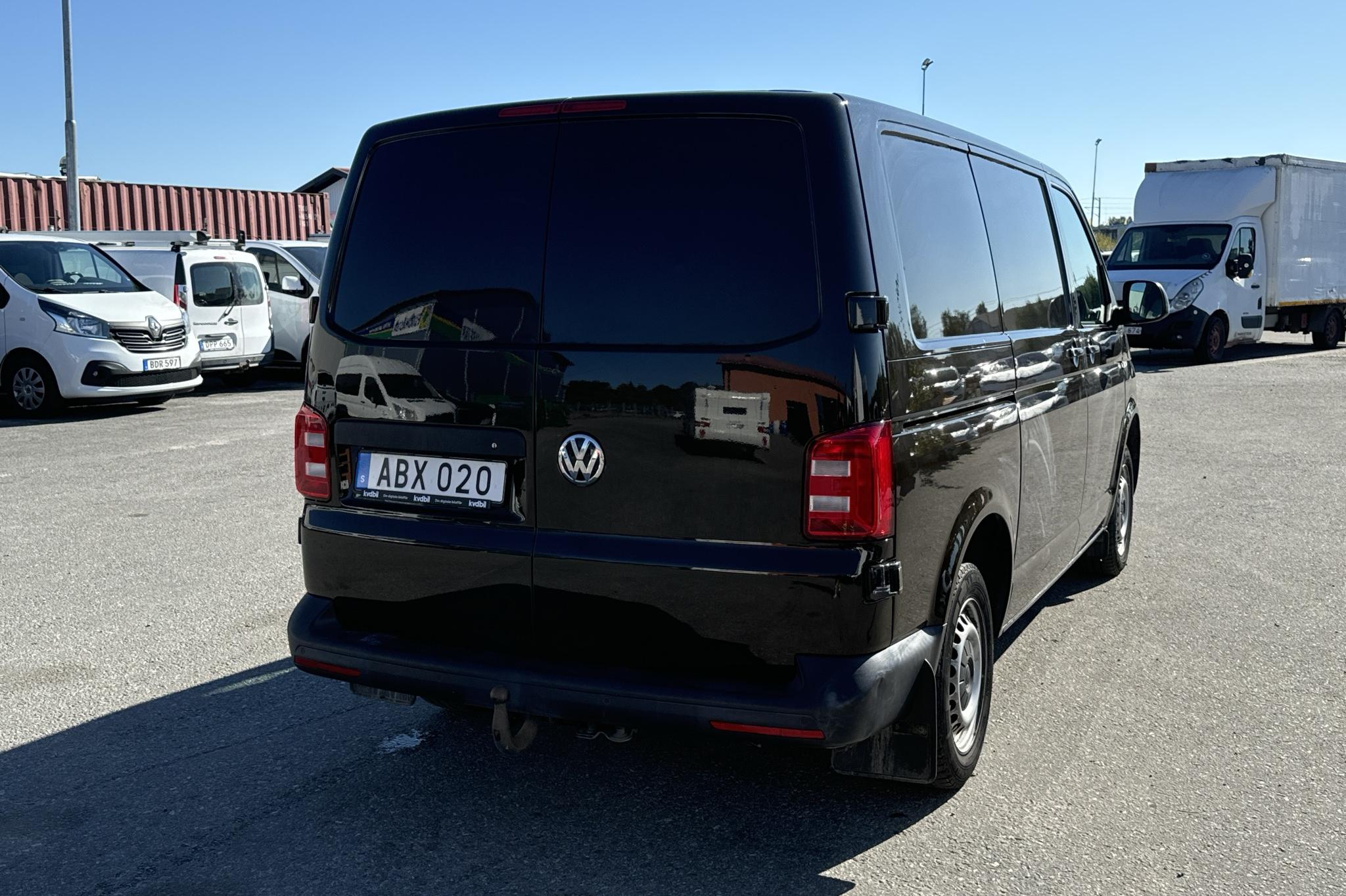 VW Transporter T6 2.0 TDI BMT Skåp (150hk) - 183 730 km - Automatyczna - brązowy - 2017