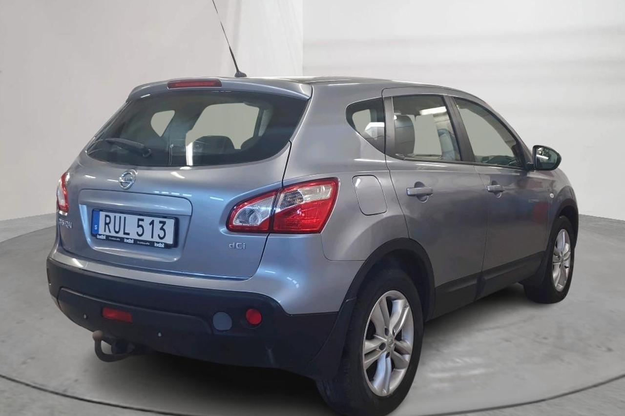 Nissan Qashqai 2.0 dCi 4x4 (150hk) - 175 250 km - Automatyczna - szary - 2011