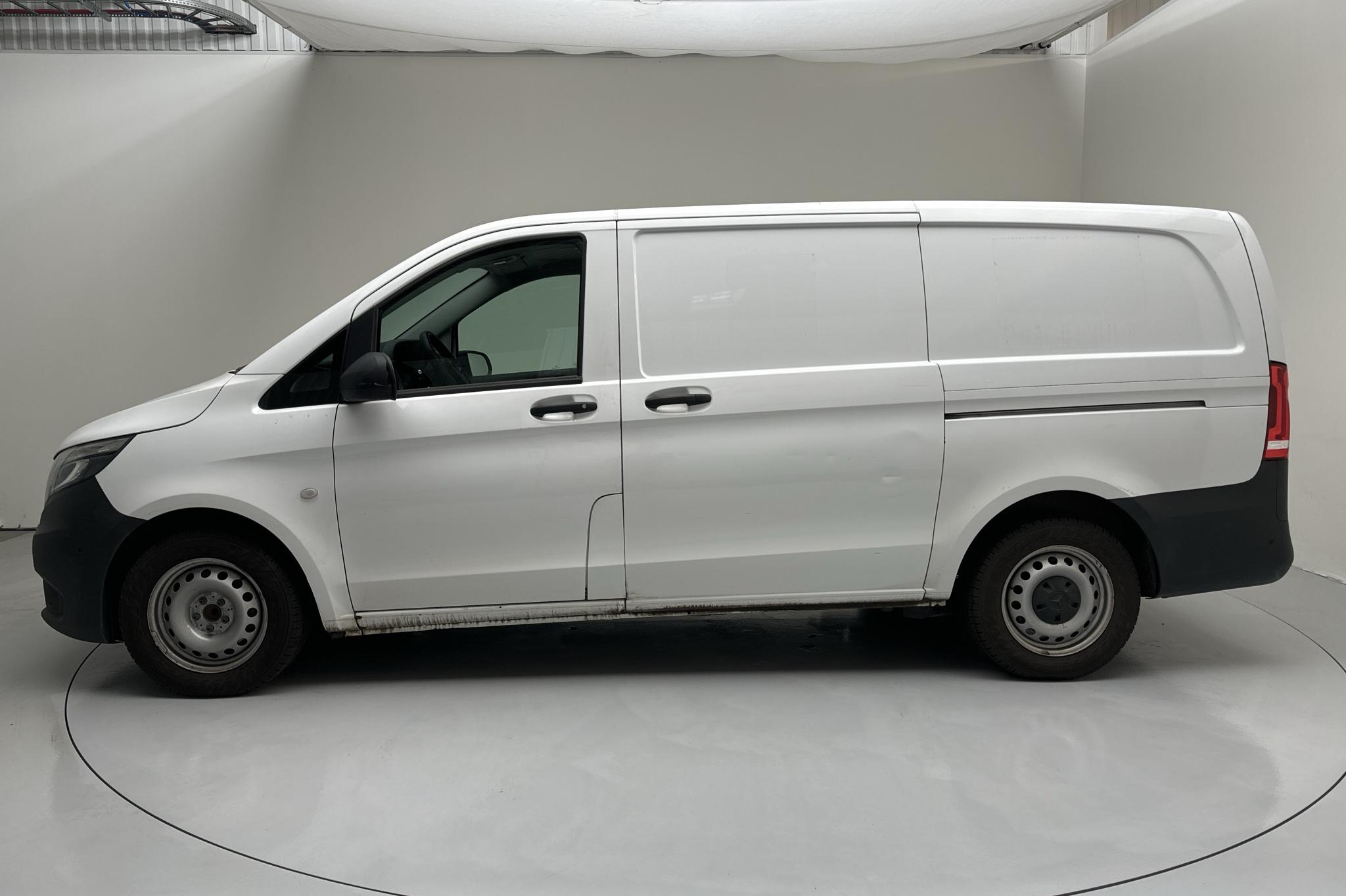 Mercedes Vito 116 CDI W640 (163hk) - 292 370 km - Automatic - white - 2017