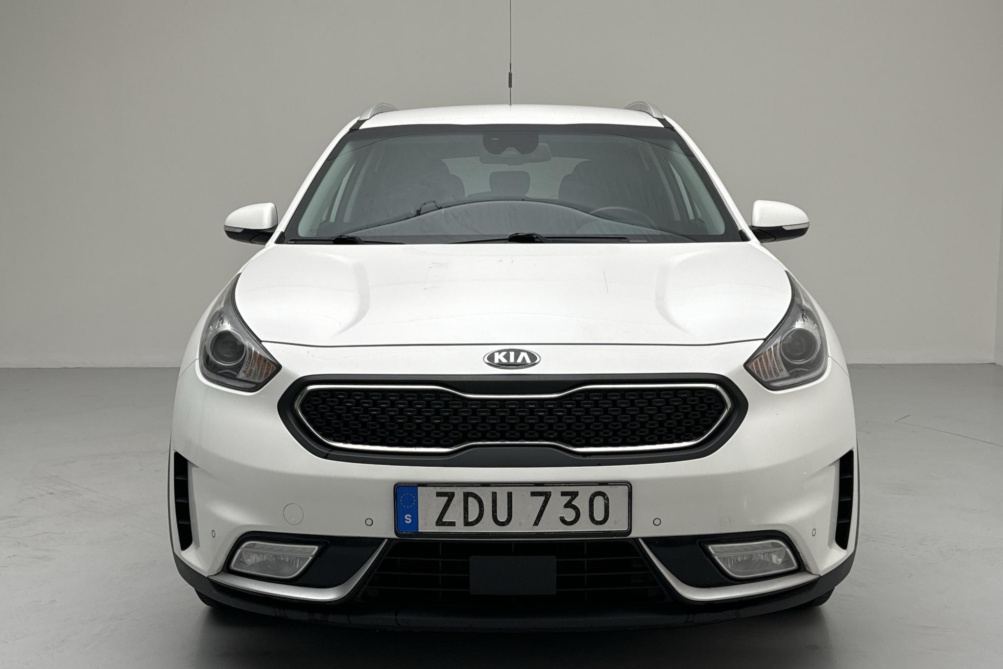 KIA Niro Hybrid 1.6 (141hk) - 272 140 km - Automatyczna - biały - 2018