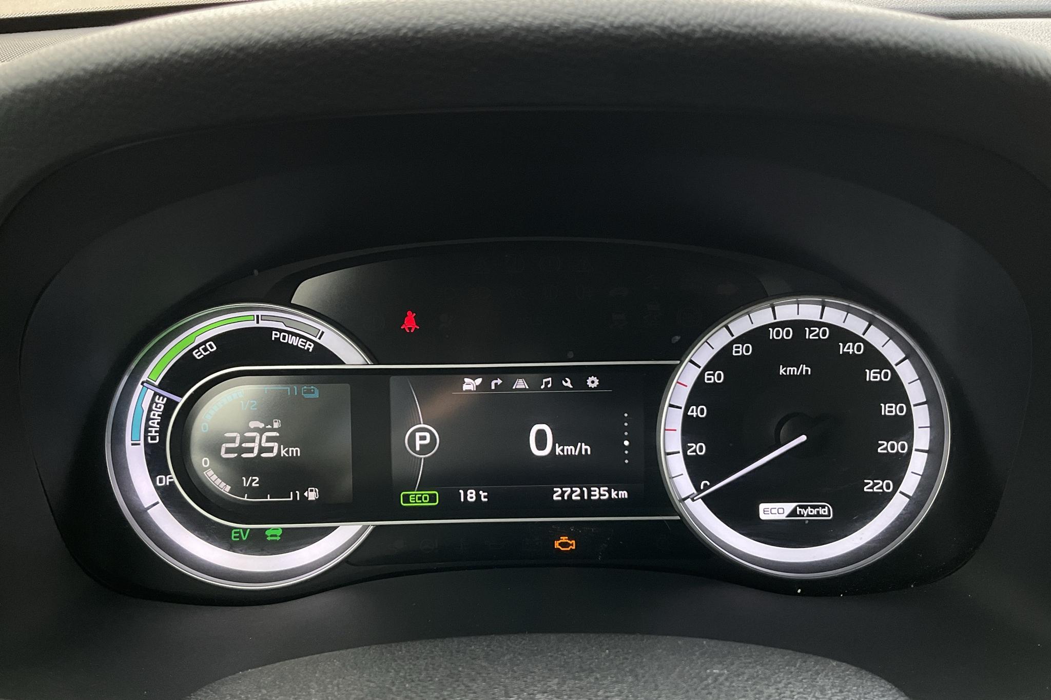 KIA Niro Hybrid 1.6 (141hk) - 272 140 km - Automaatne - valge - 2018