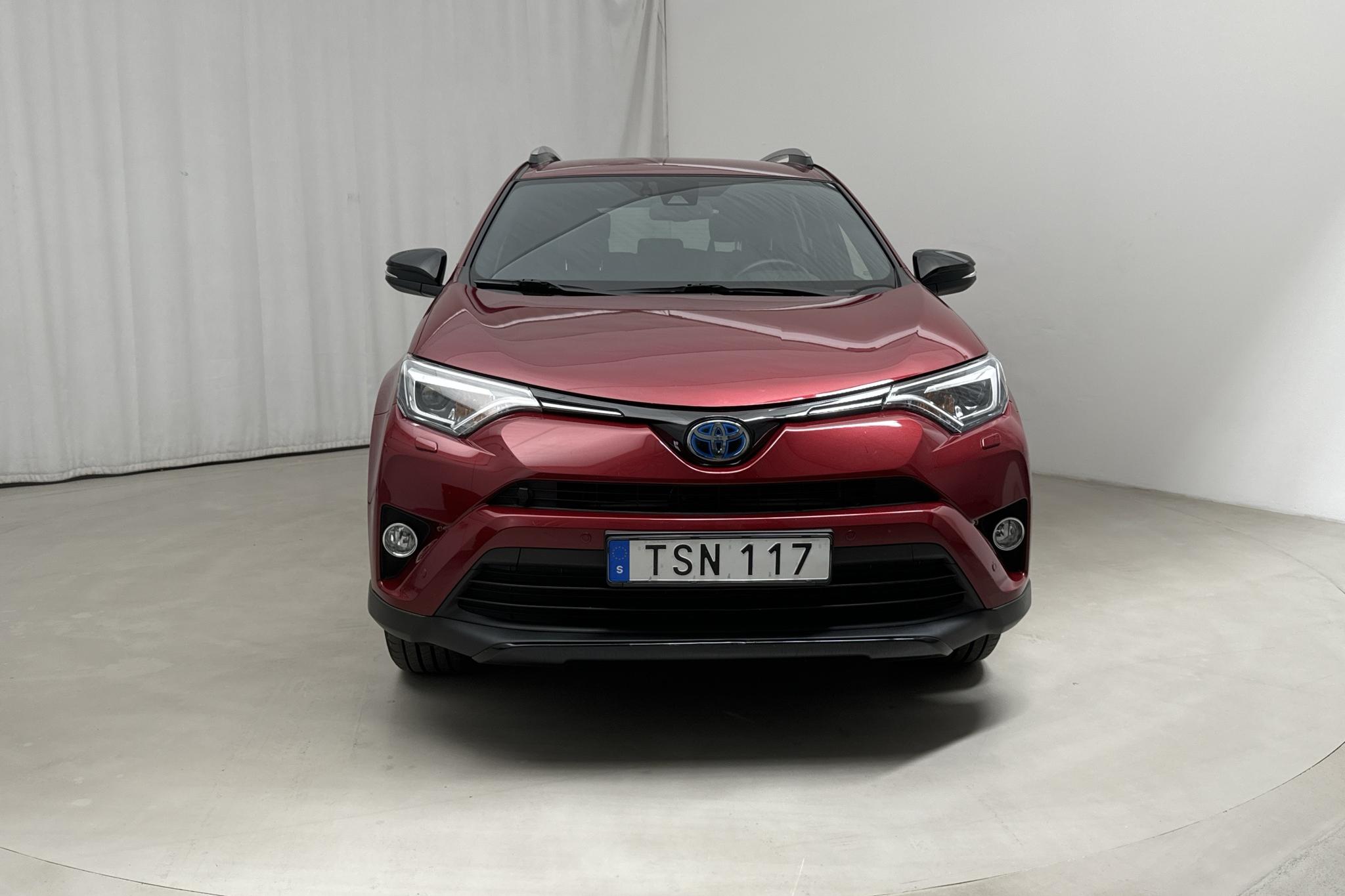 Toyota RAV4 2.5 HSD AWD (197hk) - 8 081 mil - Automat - Dark Red - 2019