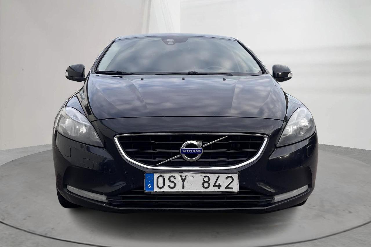 Volvo V40 D3 (150hk) - 276 830 km - Automatic - black - 2013