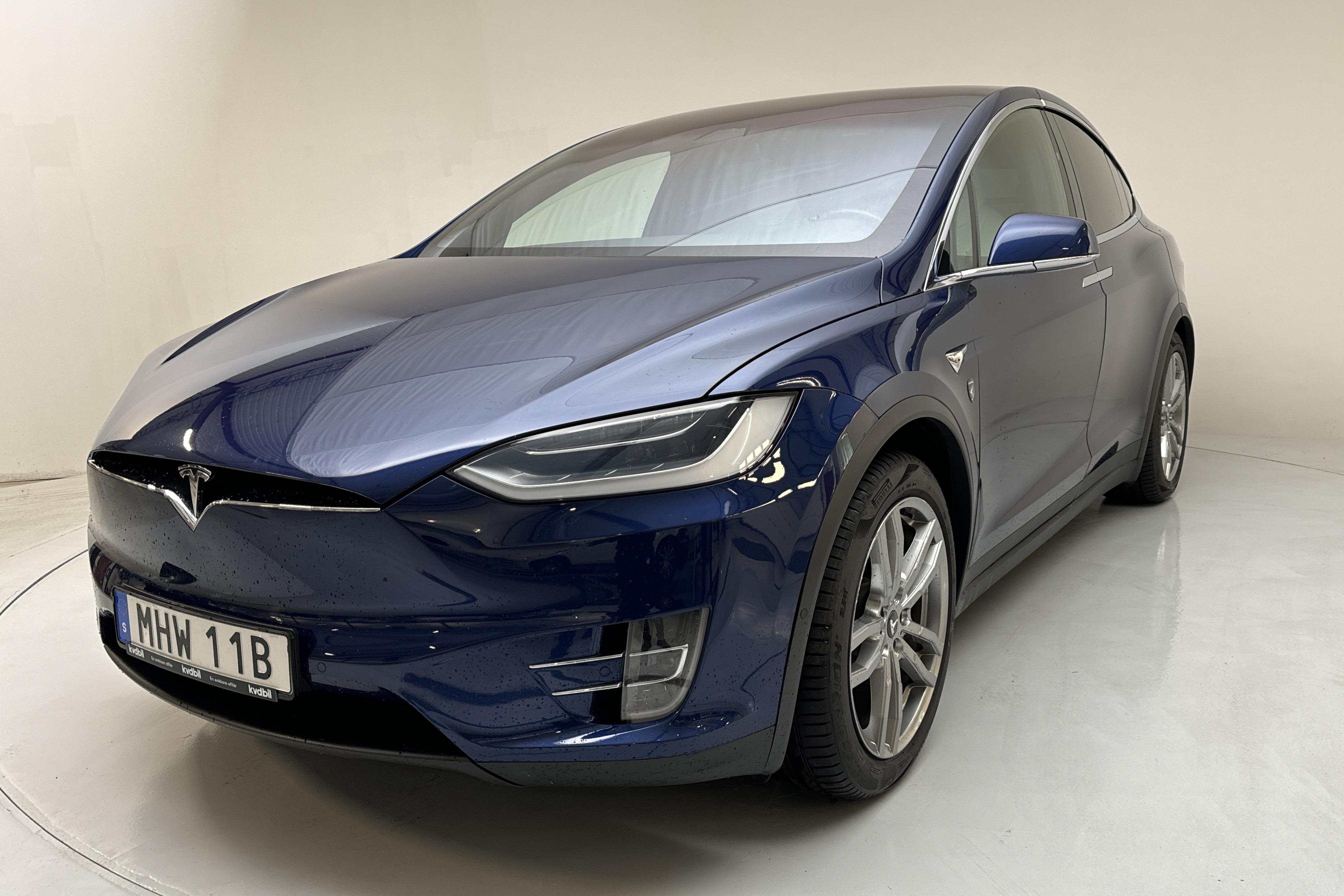 Tesla Model X 75D - 88 230 km - Automatyczna - niebieski - 2017