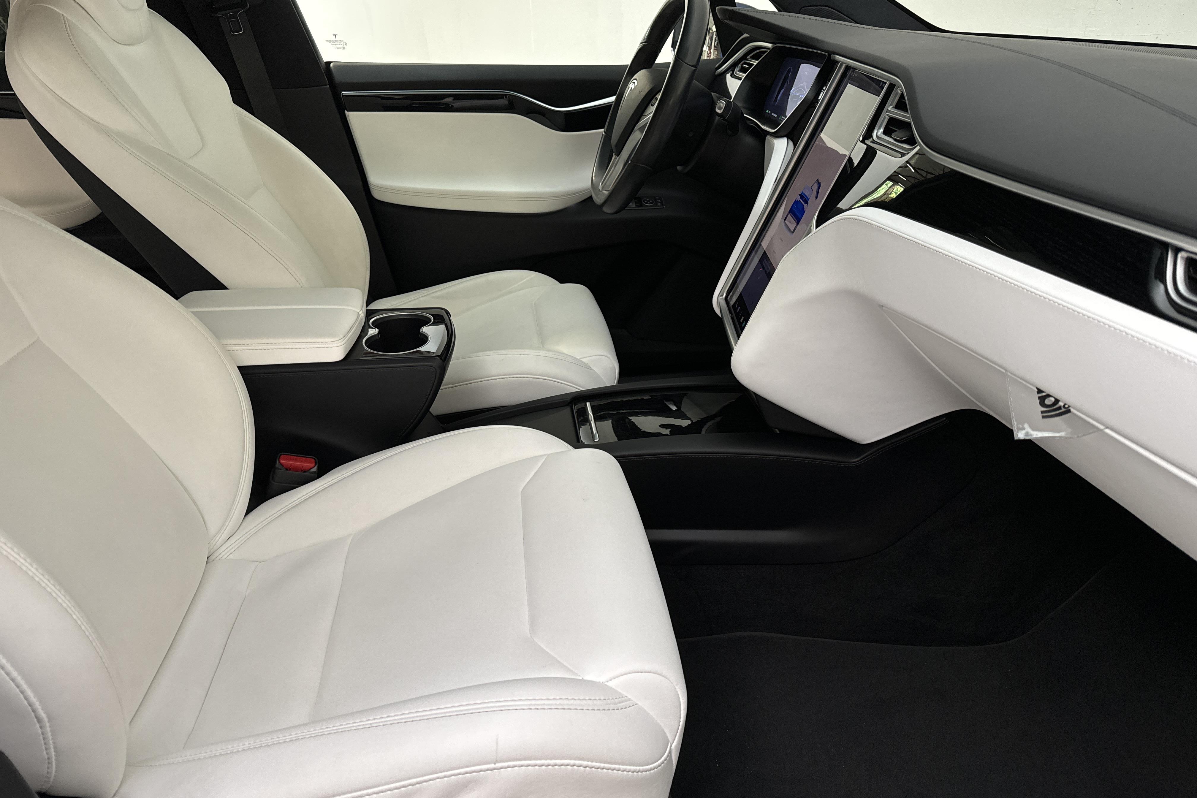 Tesla Model X 75D - 88 230 km - Automaatne - sinine - 2017