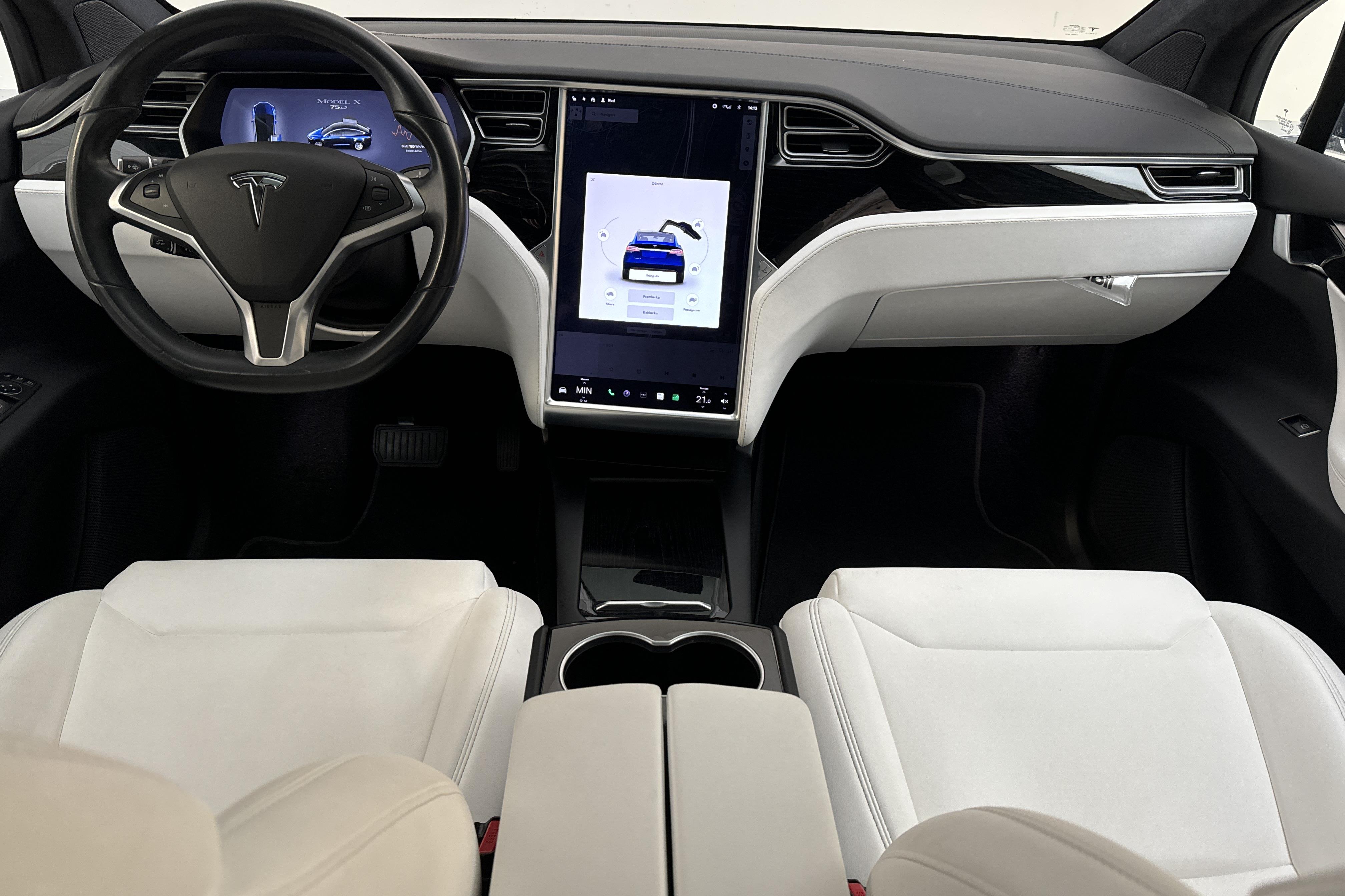 Tesla Model X 75D - 8 823 mil - Automat - blå - 2017