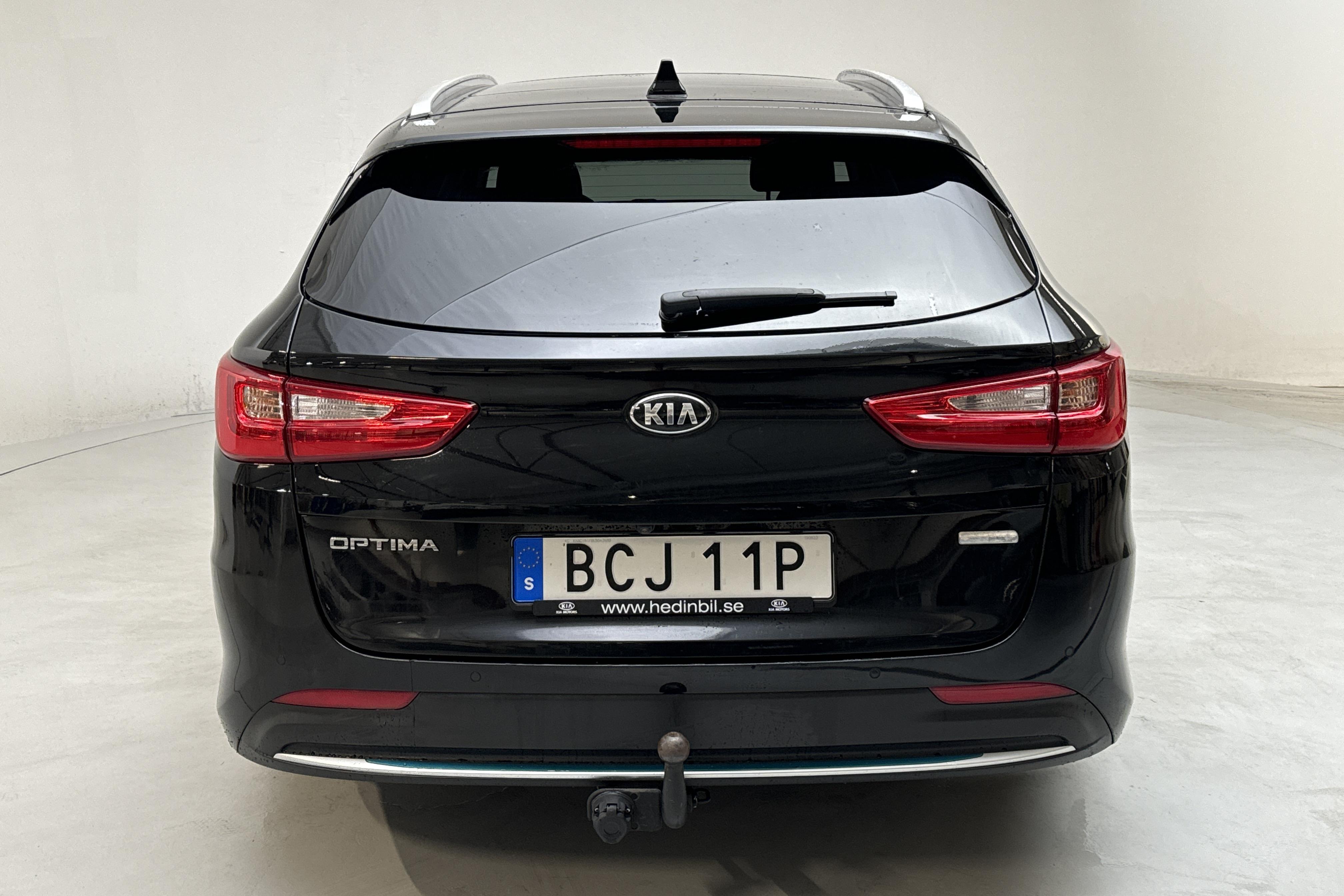 KIA Optima 2.0 GDi Plug-in Hybrid SW (205hk) - 117 700 km - Automaatne - must - 2020