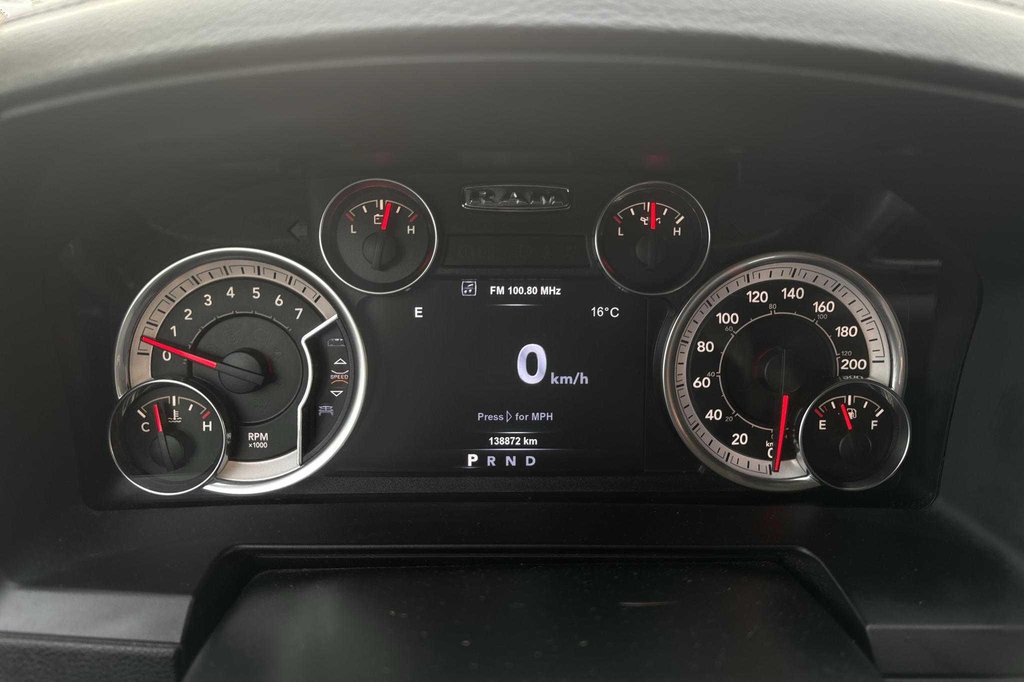 Dodge RAM 1500 5.7 4WD (401hk) - 138 880 km - Automaattinen - musta - 2018