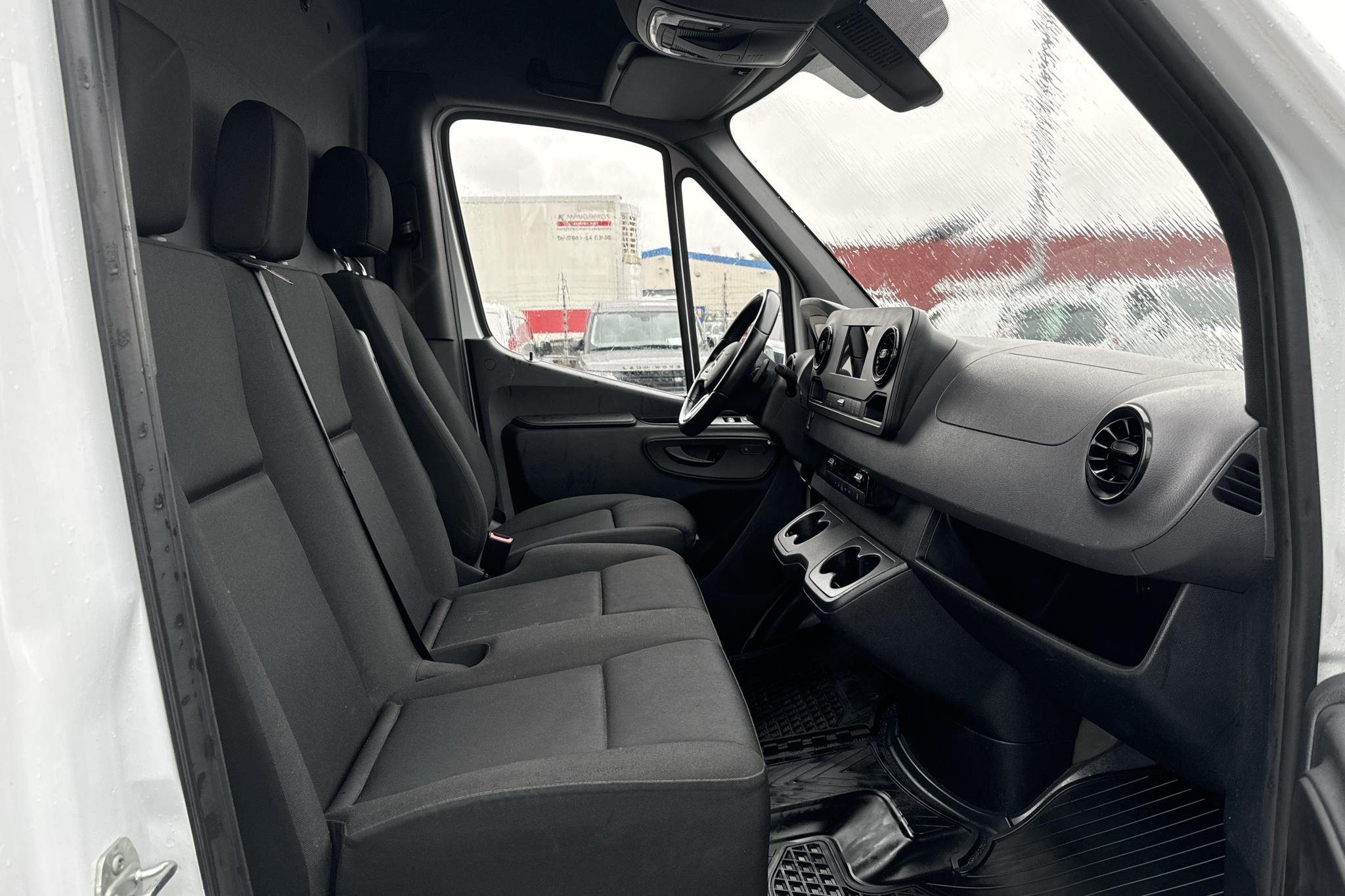 Mercedes Sprinter 317 CDI Skåp RWD (170hk) - 58 610 km - Automaatne - valge - 2023