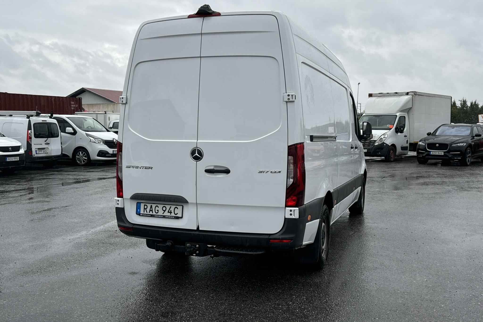 Mercedes Sprinter 317 CDI Skåp RWD (170hk) - 58 610 km - Automaattinen - valkoinen - 2023