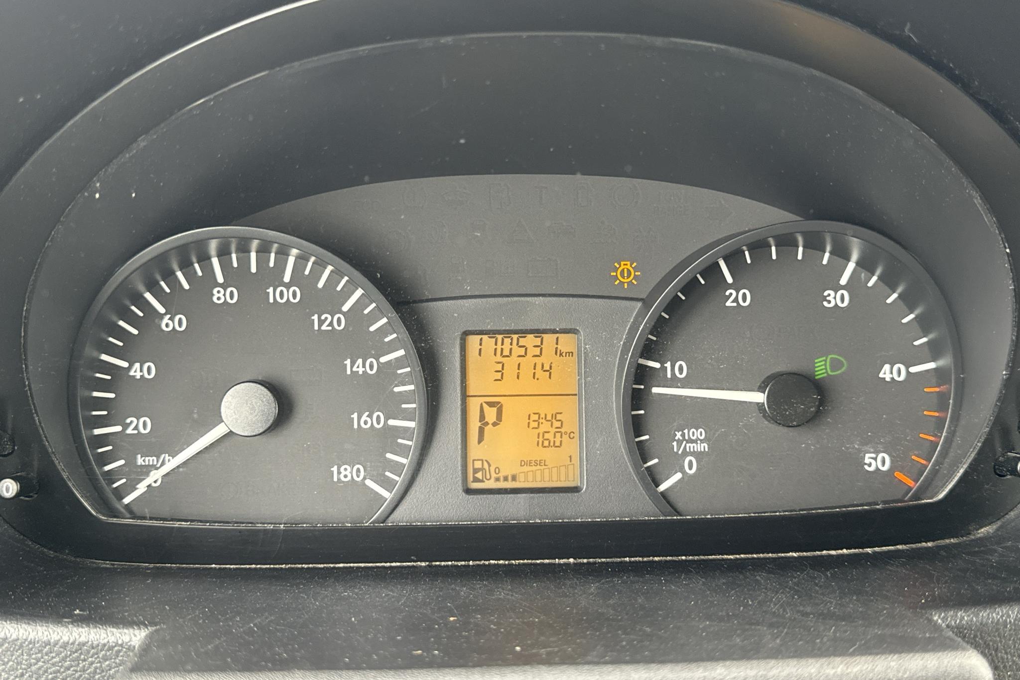 Mercedes Sprinter 316 CDI Volymskåp (163hk) - 170 530 km - Automatyczna - biały - 2013