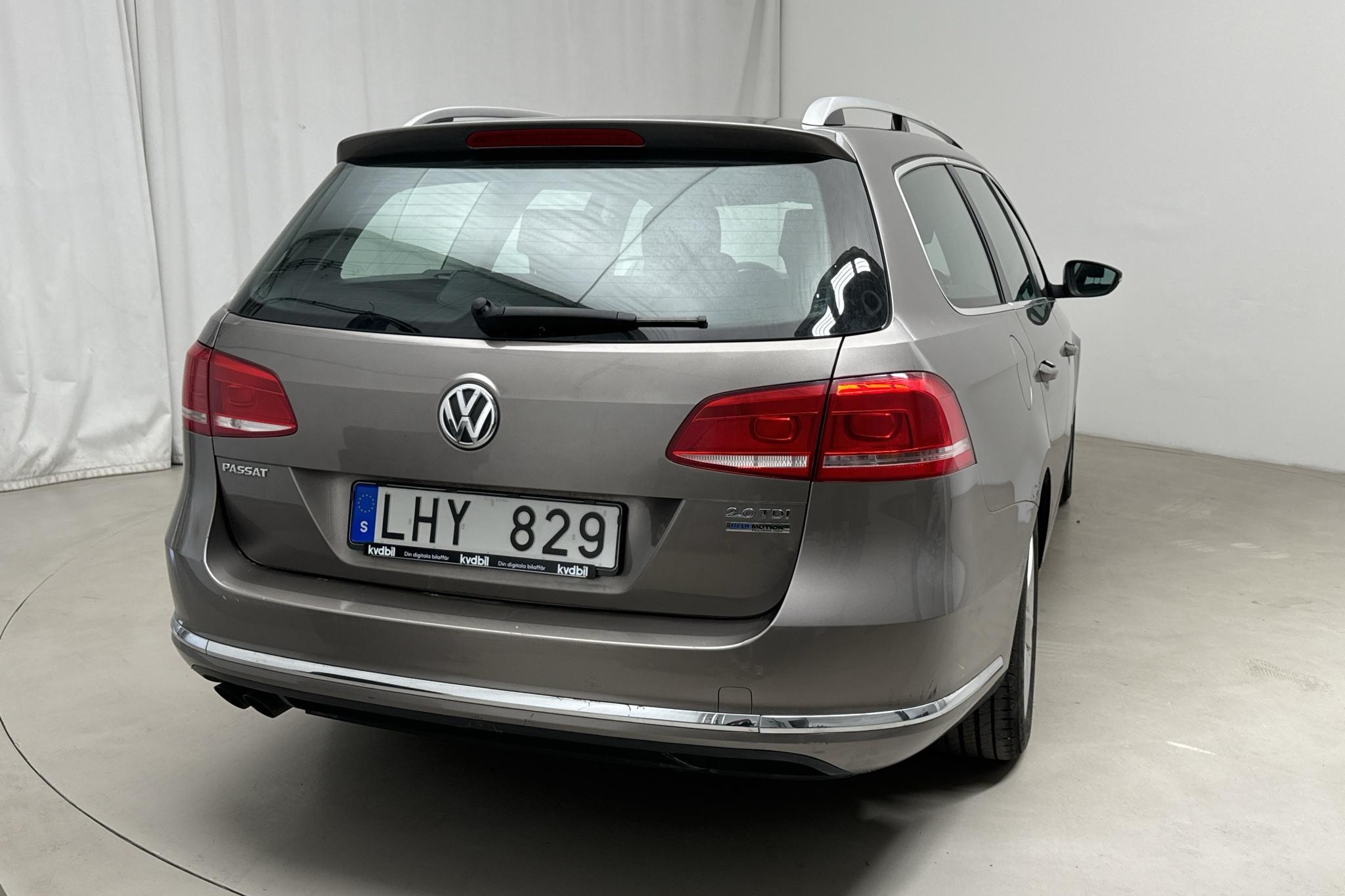 VW Passat 2.0 TDI BlueMotion Technology Variant (140hk) - 18 558 mil - Manuell - Light Brown - 2011