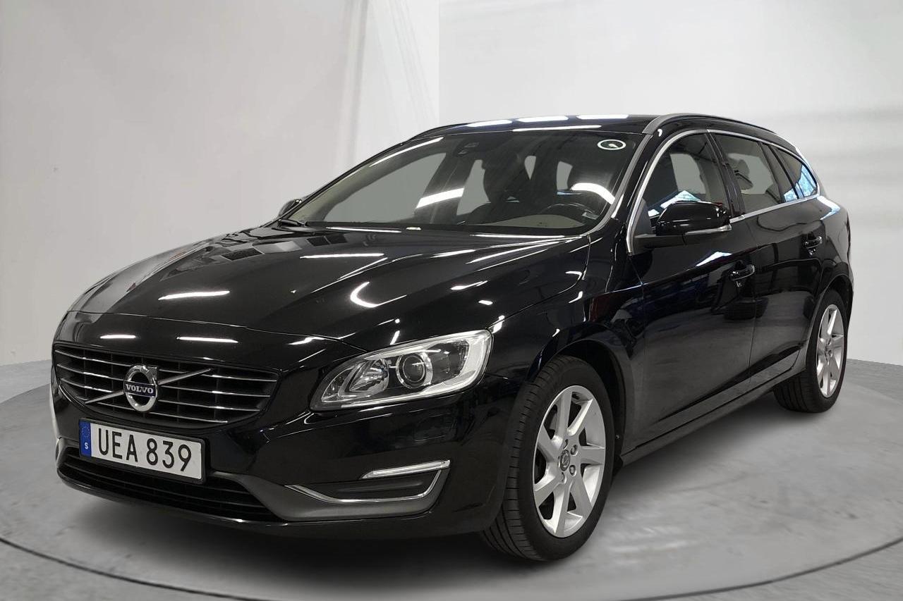 Volvo V60 D4 (181hk) - 23 310 mil - Manuell - svart - 2014