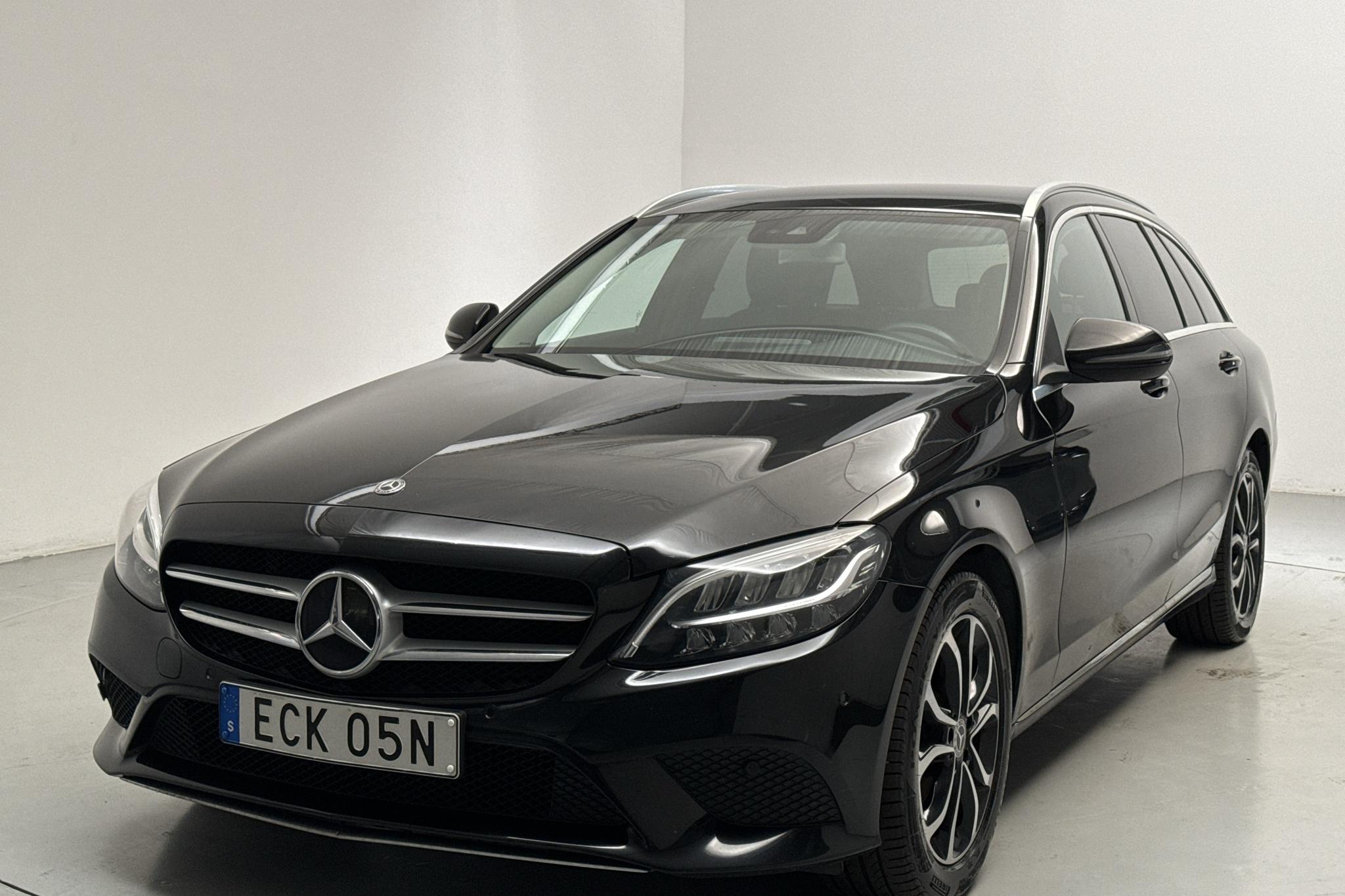 Mercedes C 200 d Kombi S205 (160hk) - 8 241 mil - Automat - svart - 2019