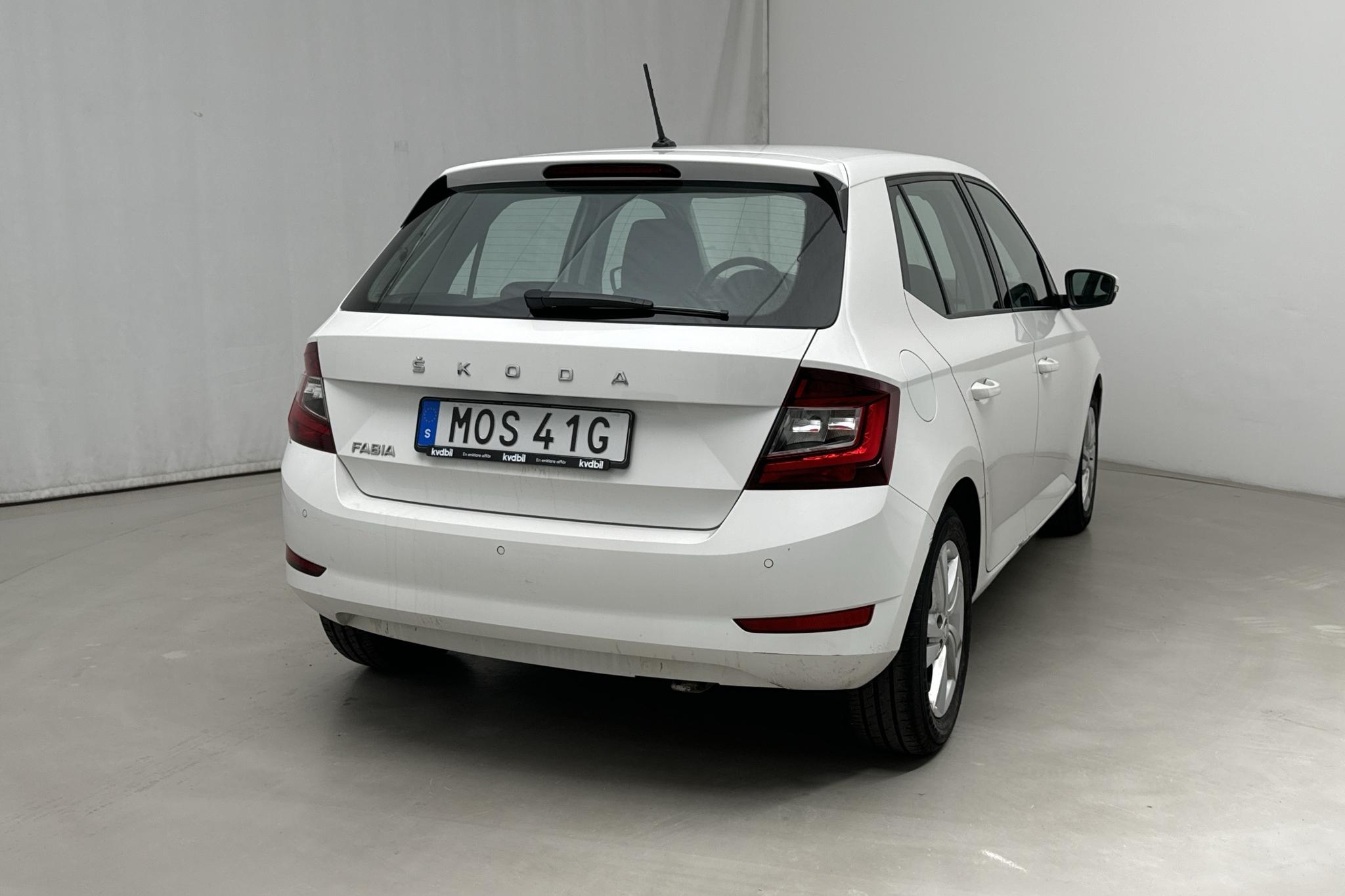 Skoda Fabia 1.0 TSI 5dr (95hk) - 109 310 km - Automatyczna - biały - 2021