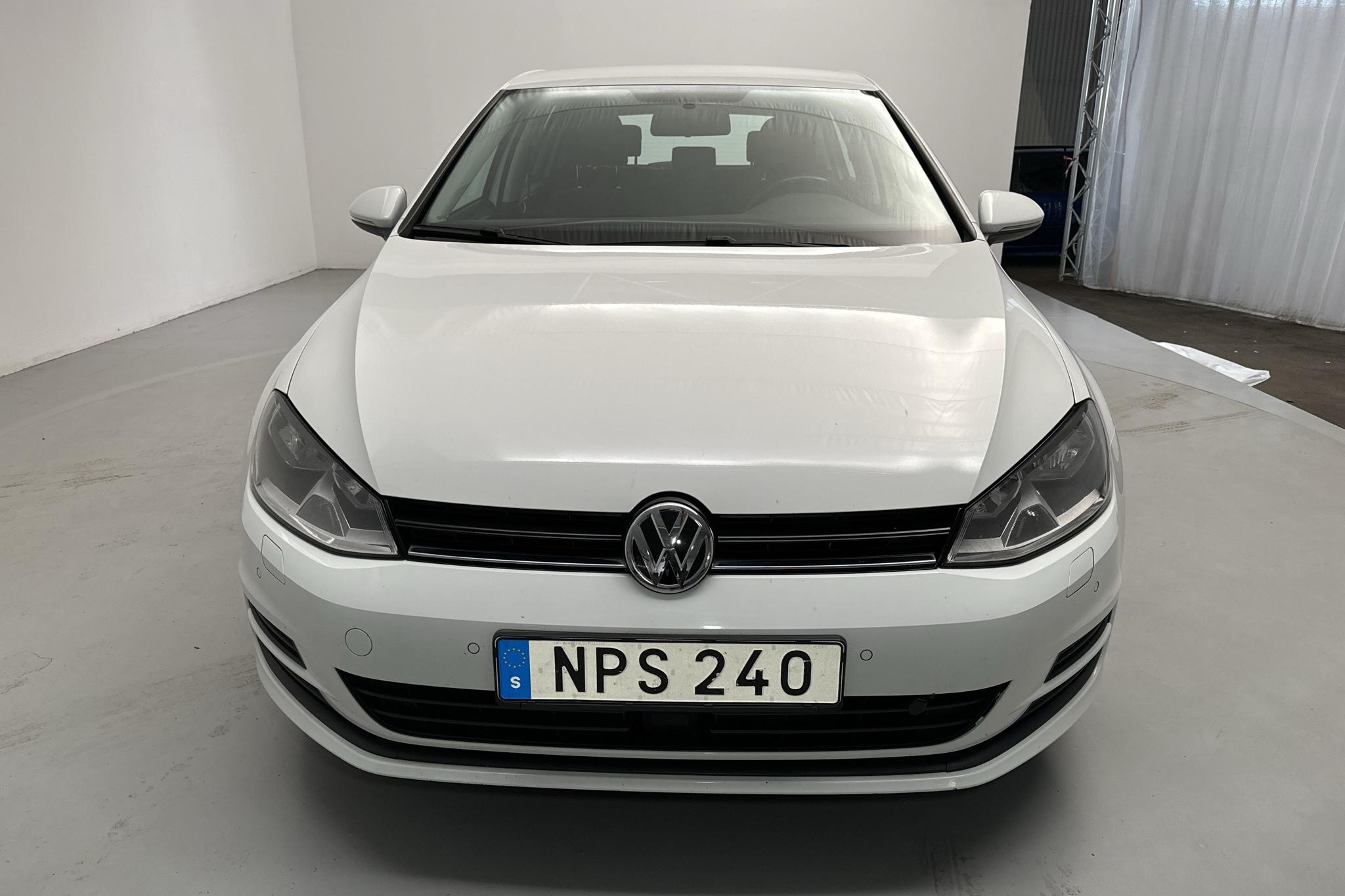 VW Golf VII 1.6 TDI BlueMotion Technology 5dr (105hk) - 115 470 km - Automaattinen - valkoinen - 2015