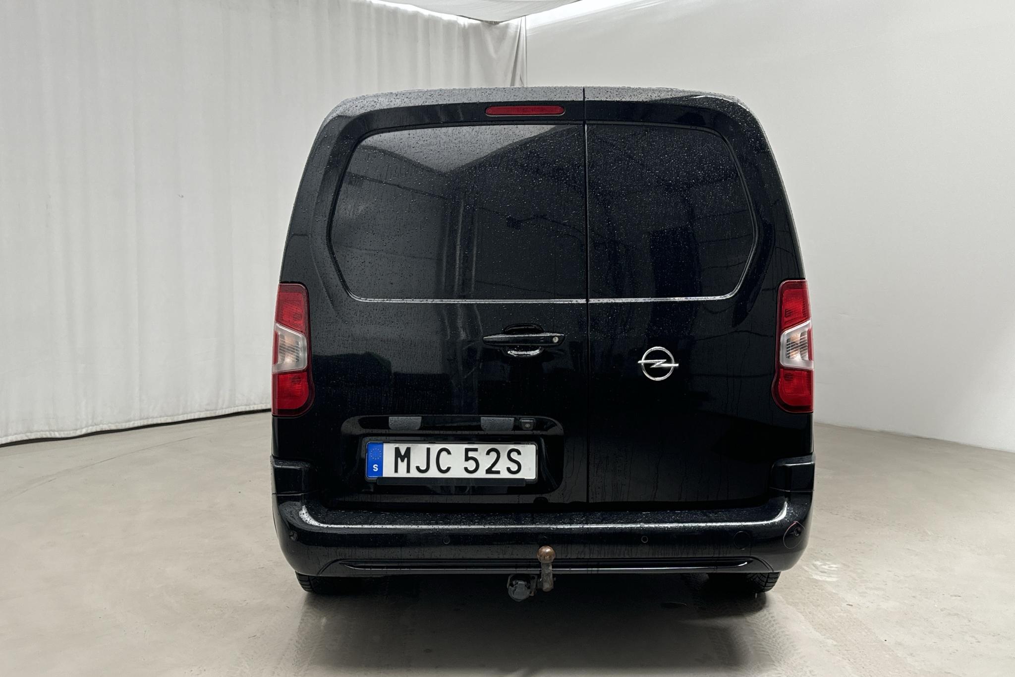 Opel Combo 1.5 CDTI Skåp (130hk) - 115 110 km - Automaattinen - musta - 2019