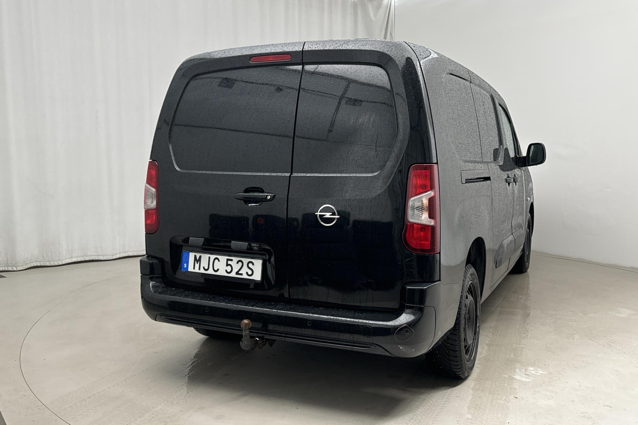 Opel Combo 1.5 CDTI Skåp (130hk) - 115 110 km - Automaatne - must - 2019