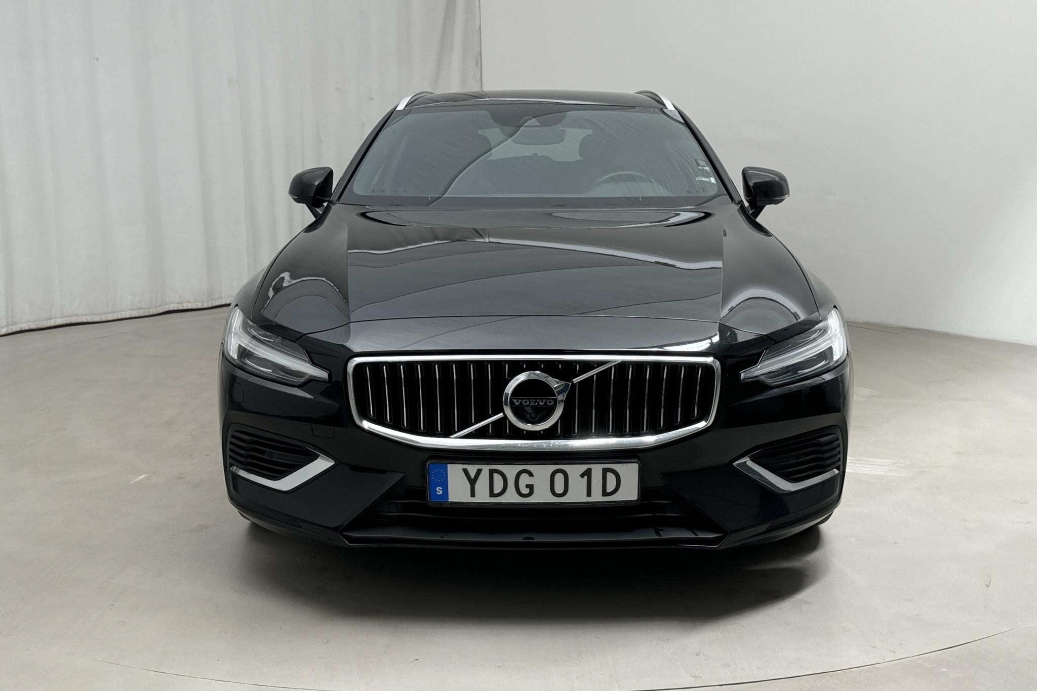 Volvo V60 T6 AWD Twin Engine (340hk) - 105 290 km - Automatyczna - czarny - 2021