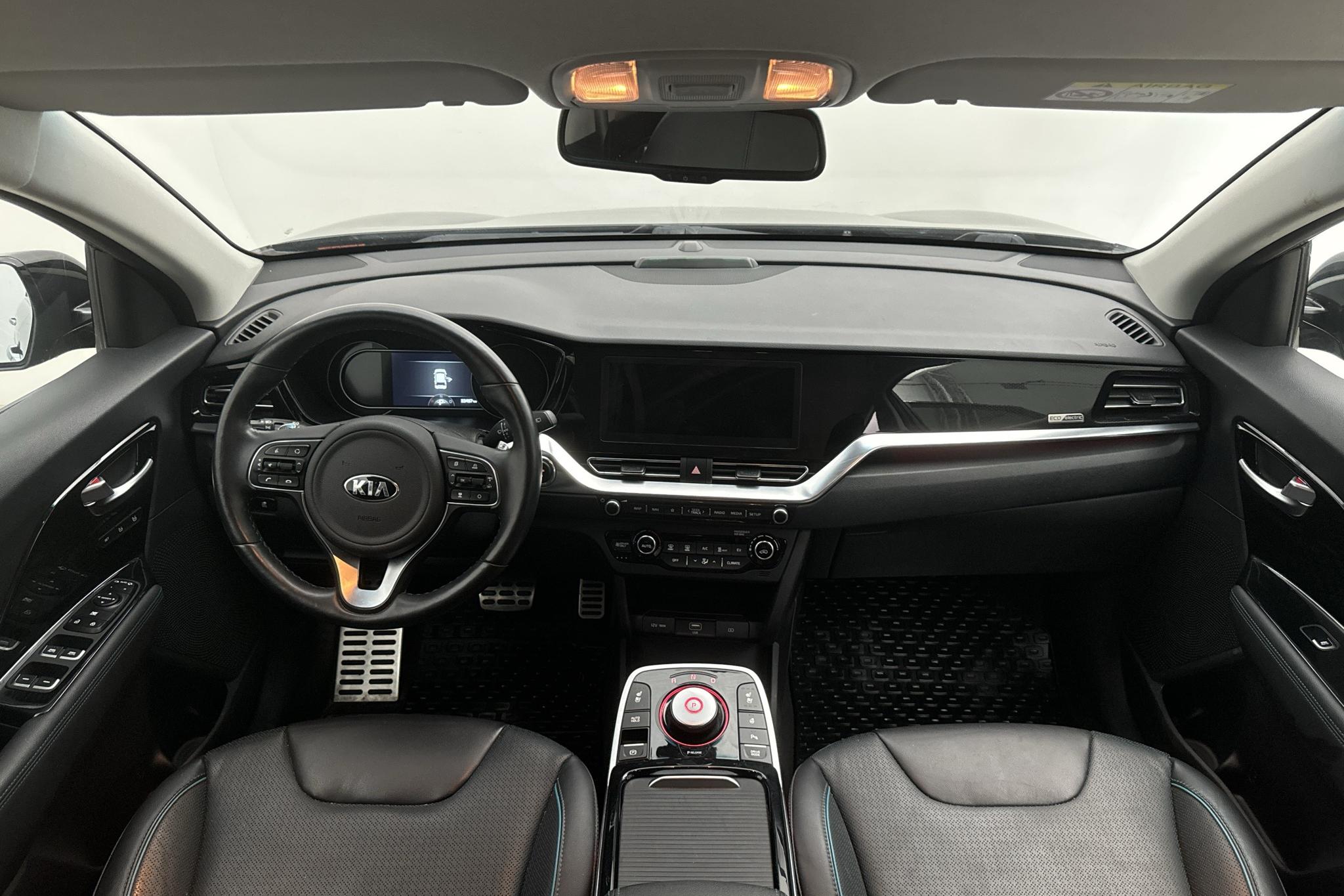 KIA e-Niro 64 kWh (204hk) - 33 490 km - Automaatne - must - 2021