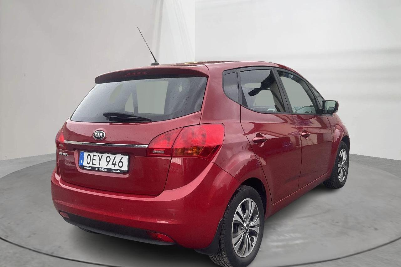 KIA Venga 1.6 (126hk) - 120 080 km - Automatyczna - czerwony - 2017