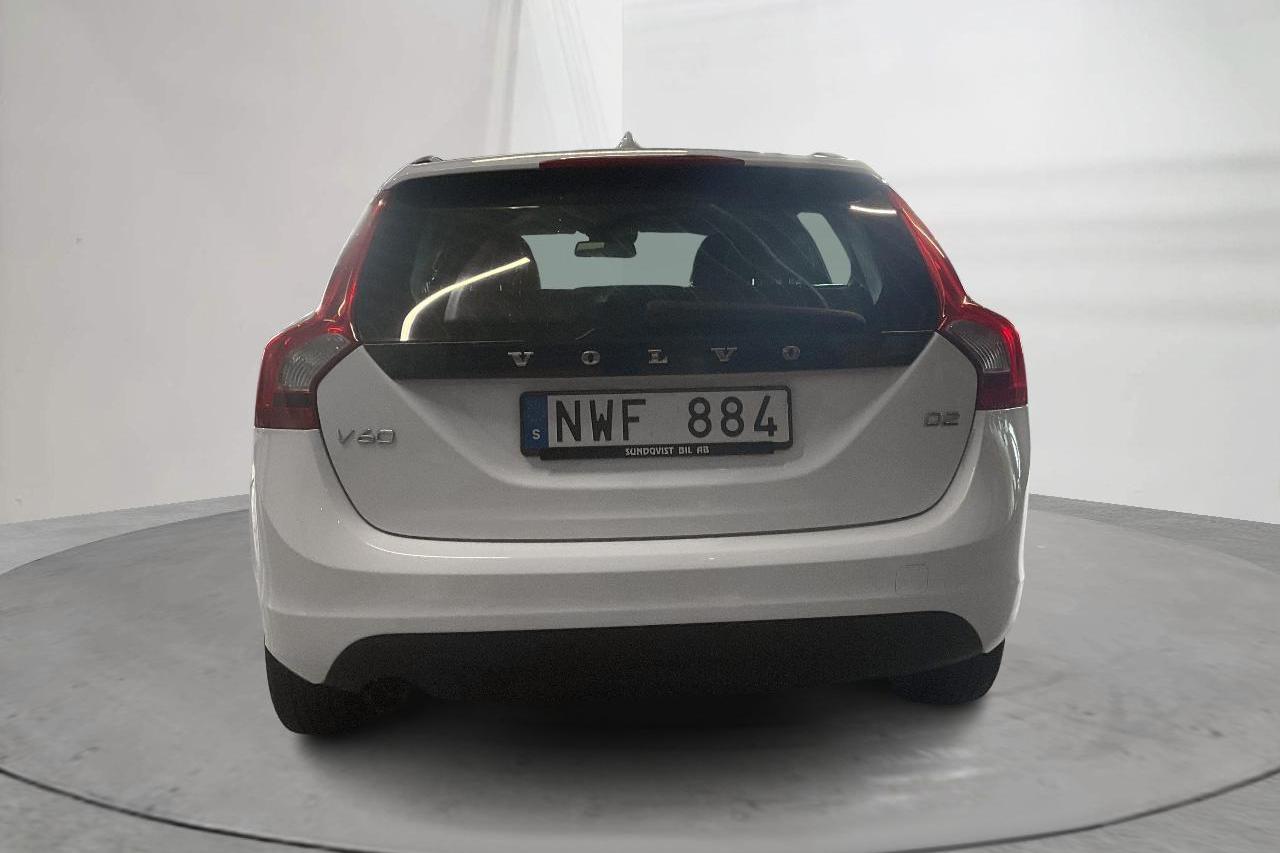 Volvo V60 D2 (115hk) - 208 640 km - Manual - white - 2013