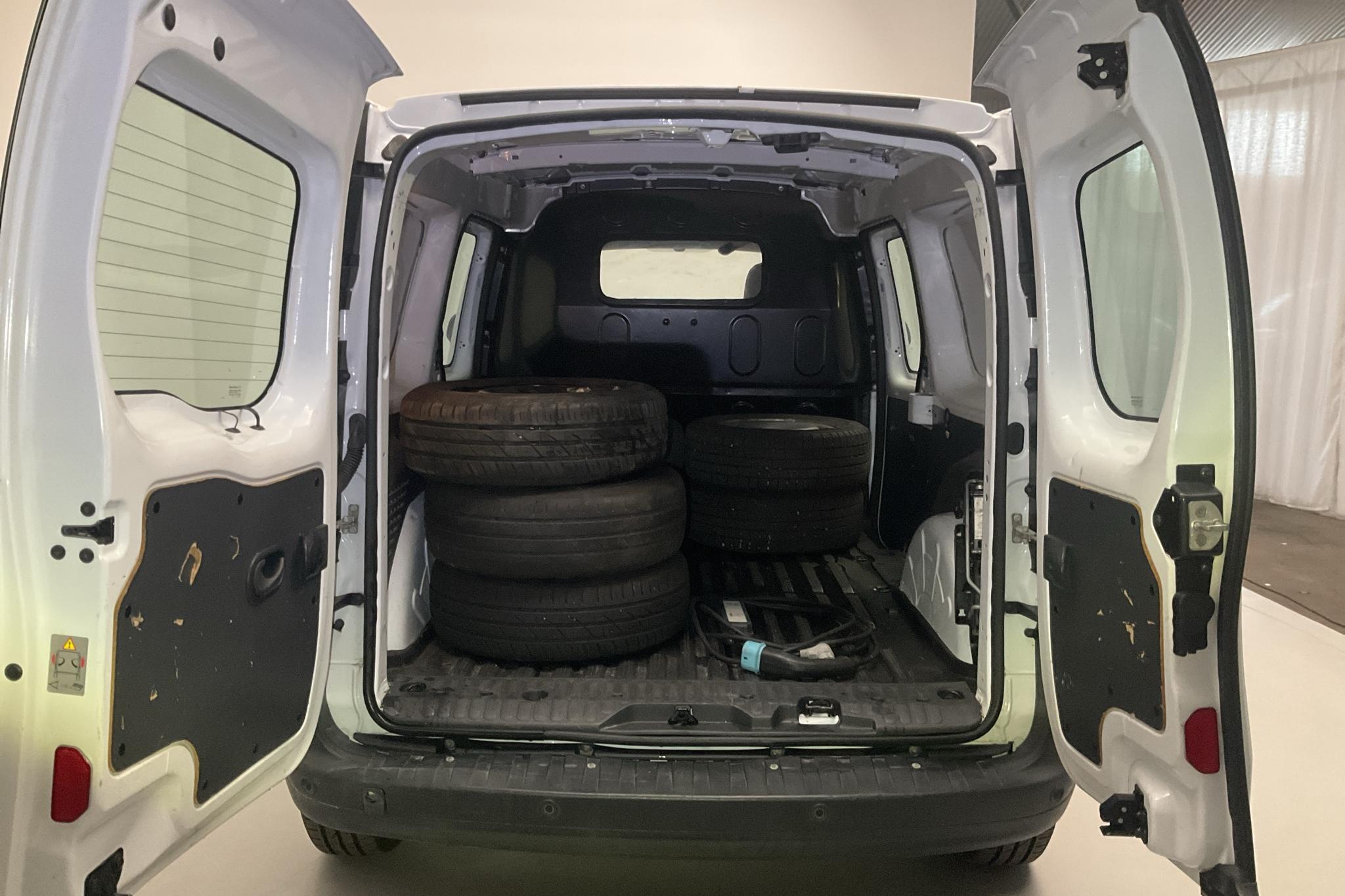 Renault Kangoo Z.E Power Plus 33 kWh Maxi Skåp (60hk) - 98 980 km - Automatyczna - biały - 2020