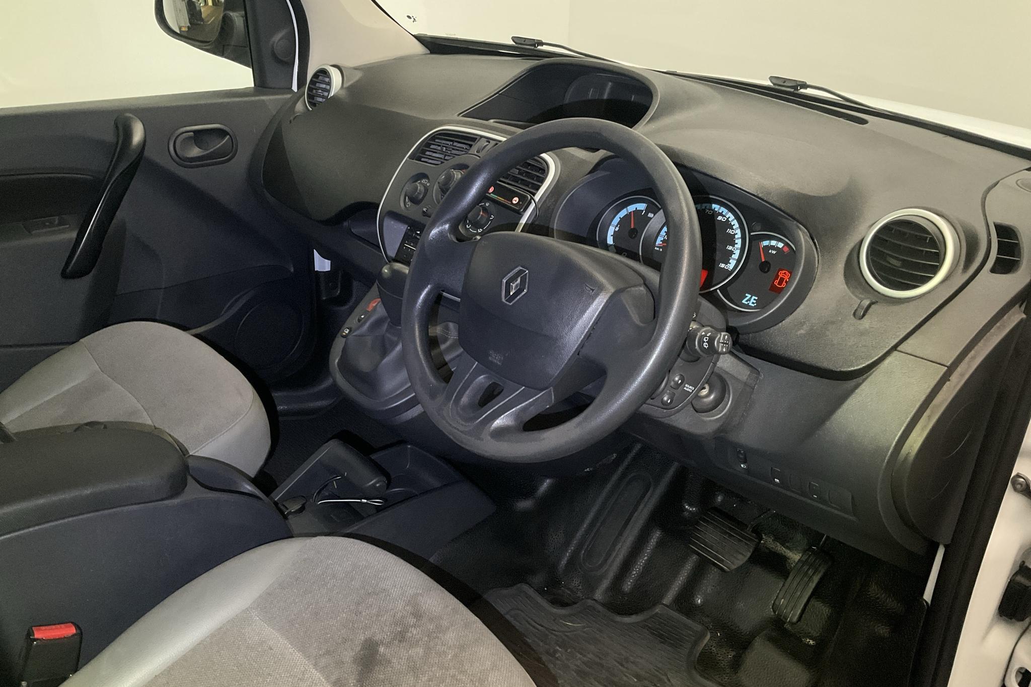 Renault Kangoo Z.E Power Plus 33 kWh Maxi Skåp (60hk) - 76 680 km - Automatyczna - biały - 2020