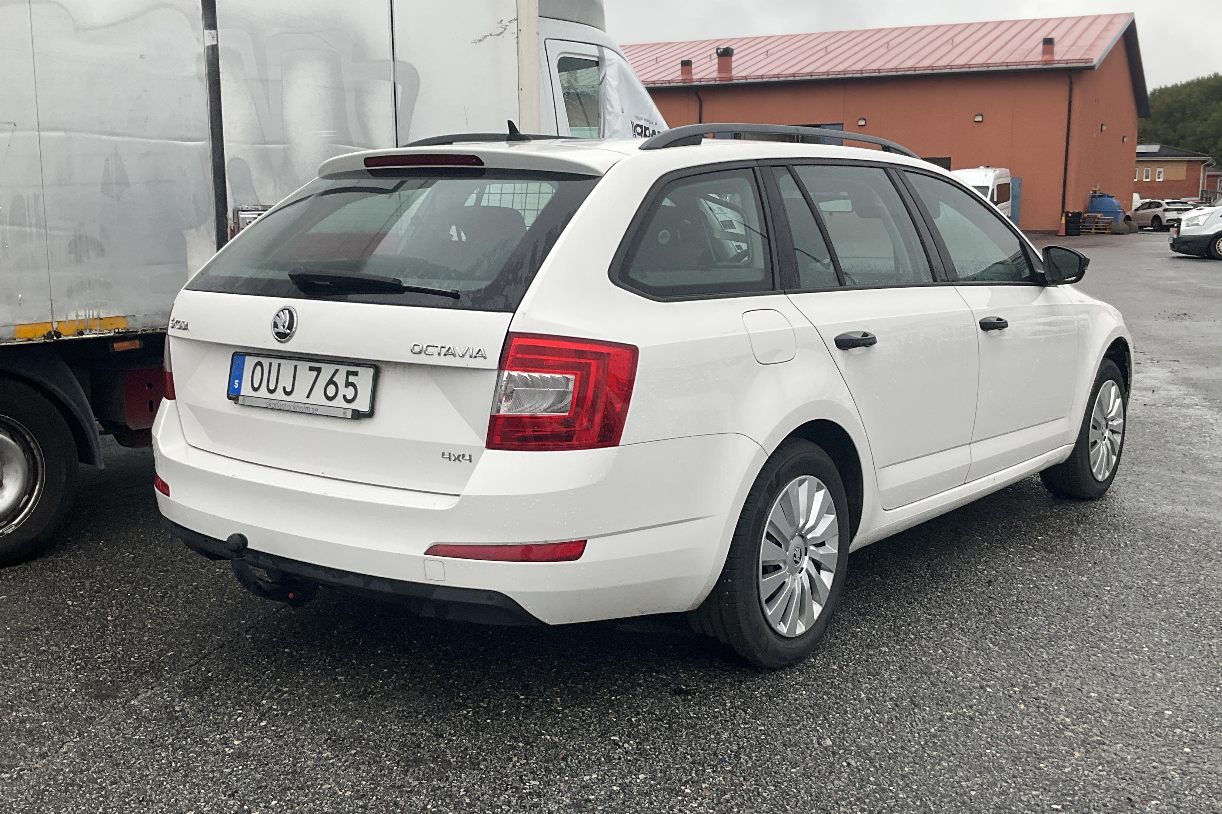 Skoda Octavia III 1.6 TDI Combi 4X4 (110hk) - 150 840 km - Manual - white - 2016