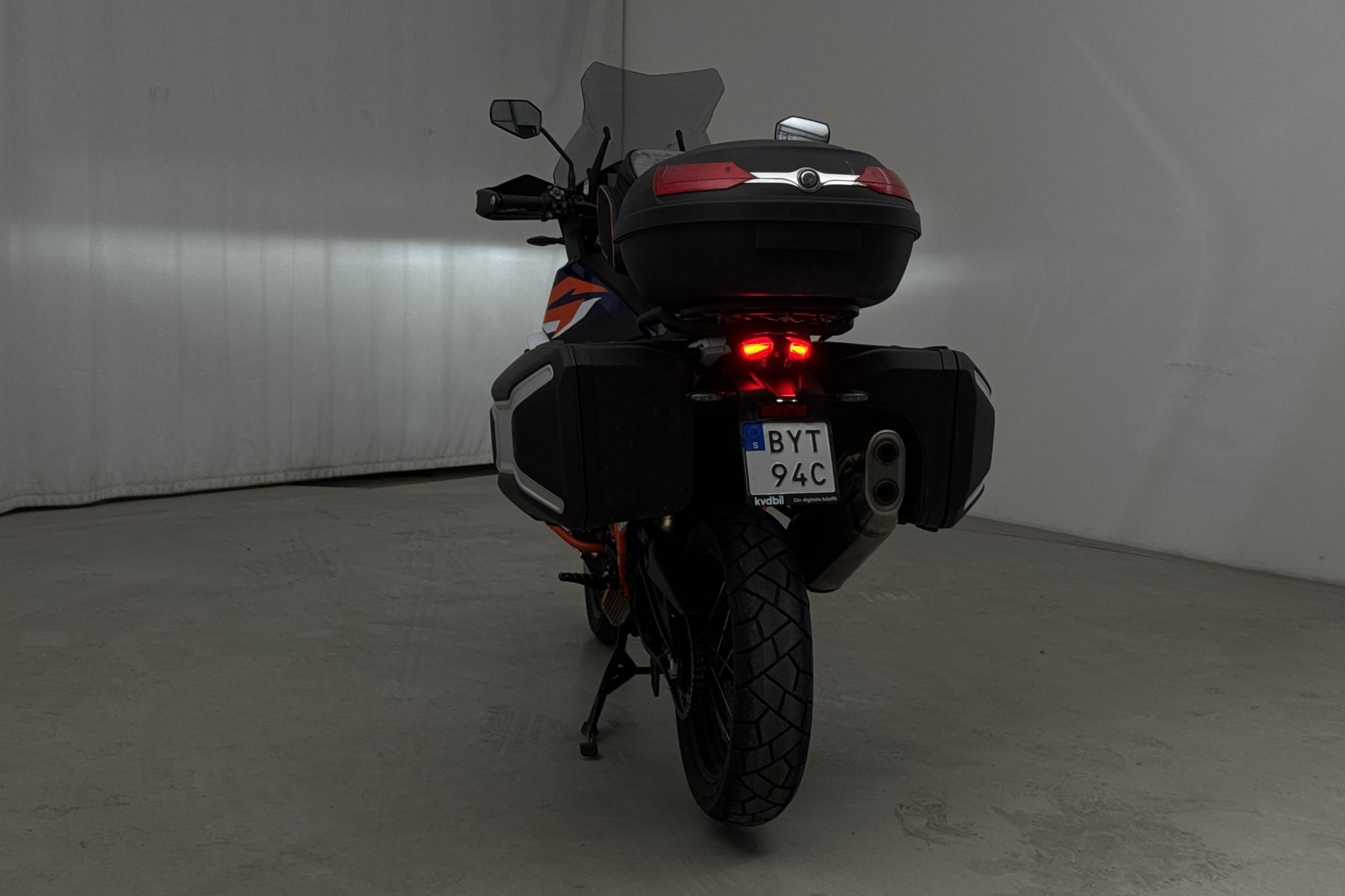 KTM 1290 SUPER ADVENTURE R Motorcykel - 19 290 km - Manualna - 2021