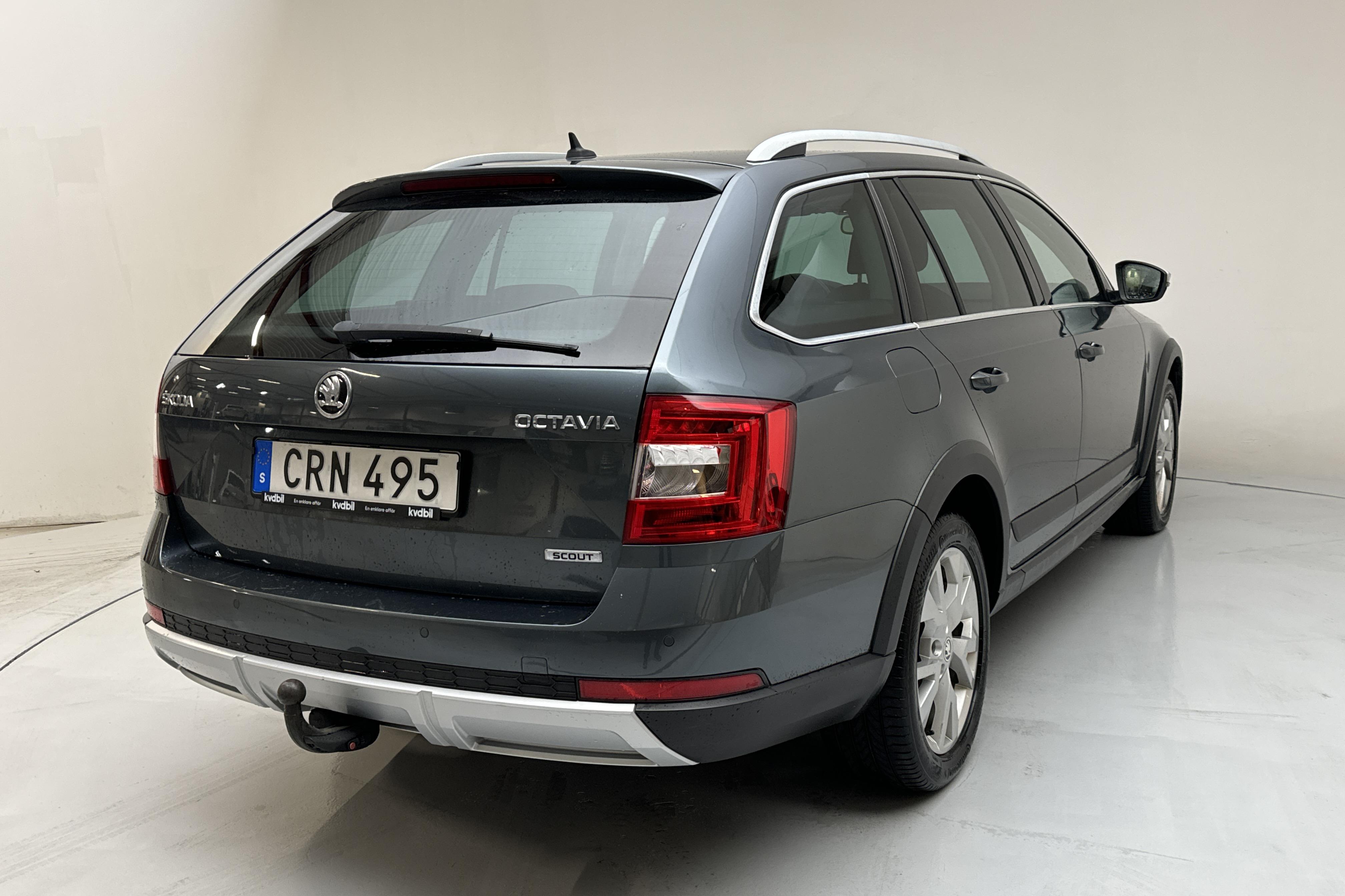 Skoda Octavia Scout II 2.0 TDI 4X4 (184hk) - 257 670 km - Automatyczna - szary - 2015