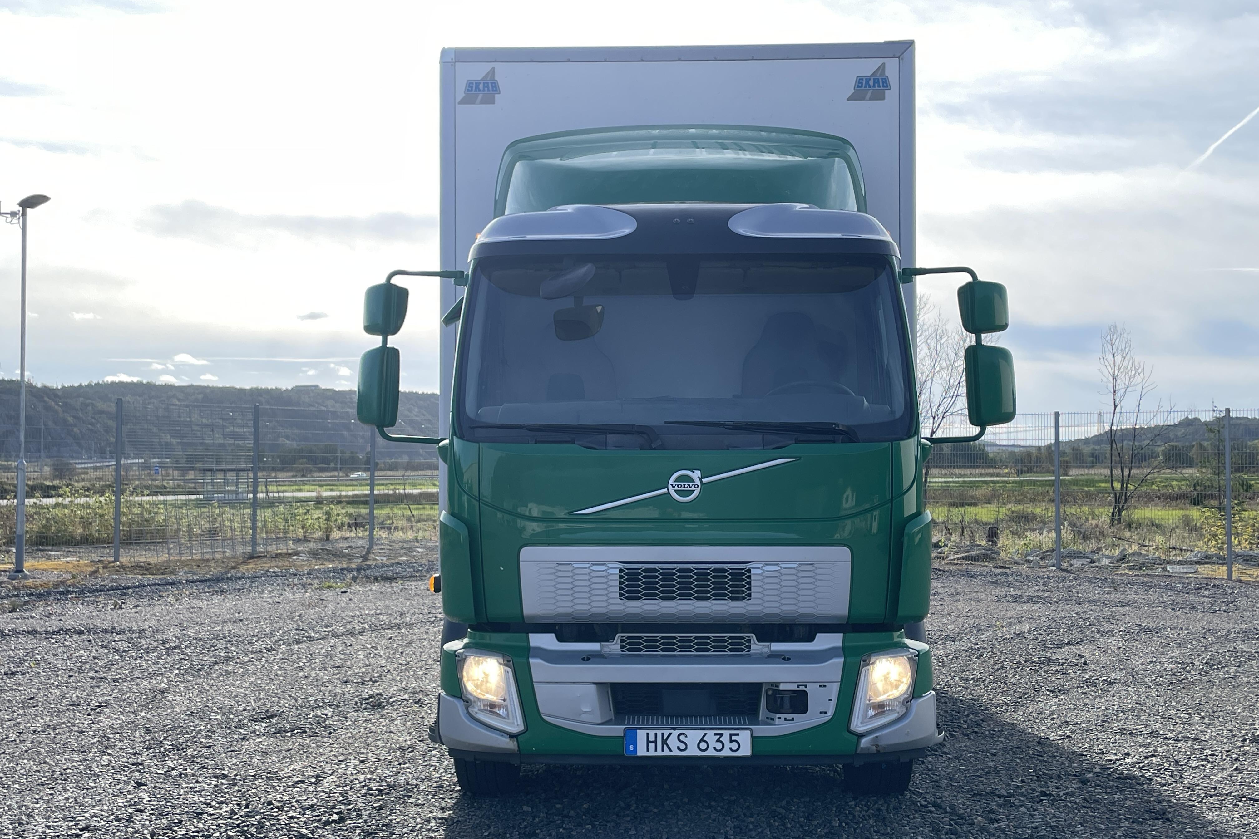 Volvo FL - 589 139 km - Automaatne - roheline - 2017