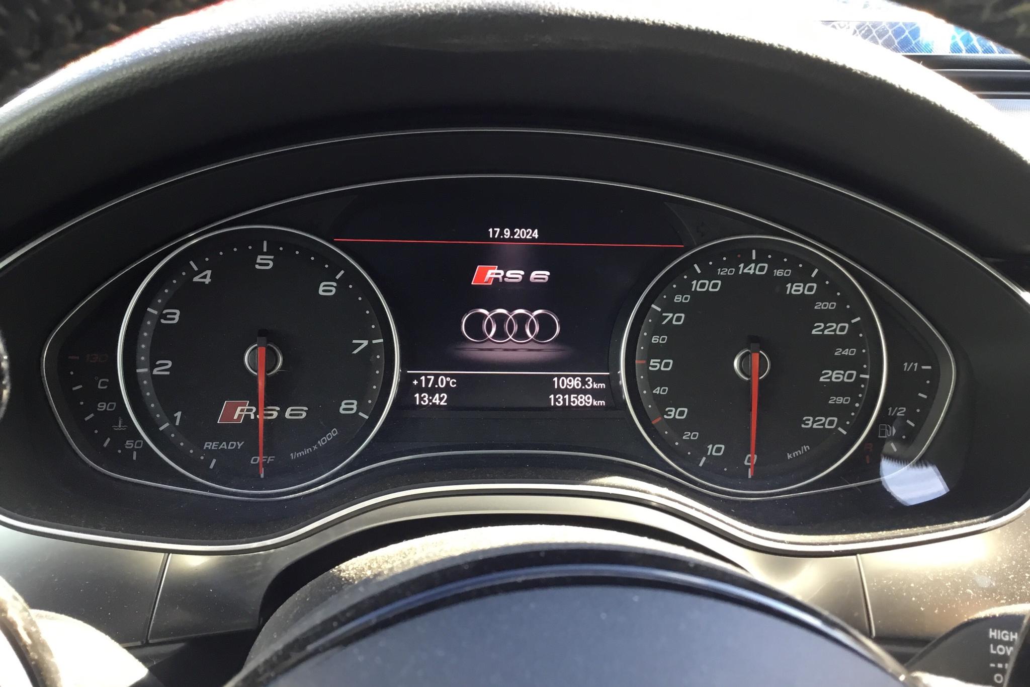 Audi RS6 4.0 TFSI Avant quattro (560hk) - 13 158 mil - Automat - grå - 2017