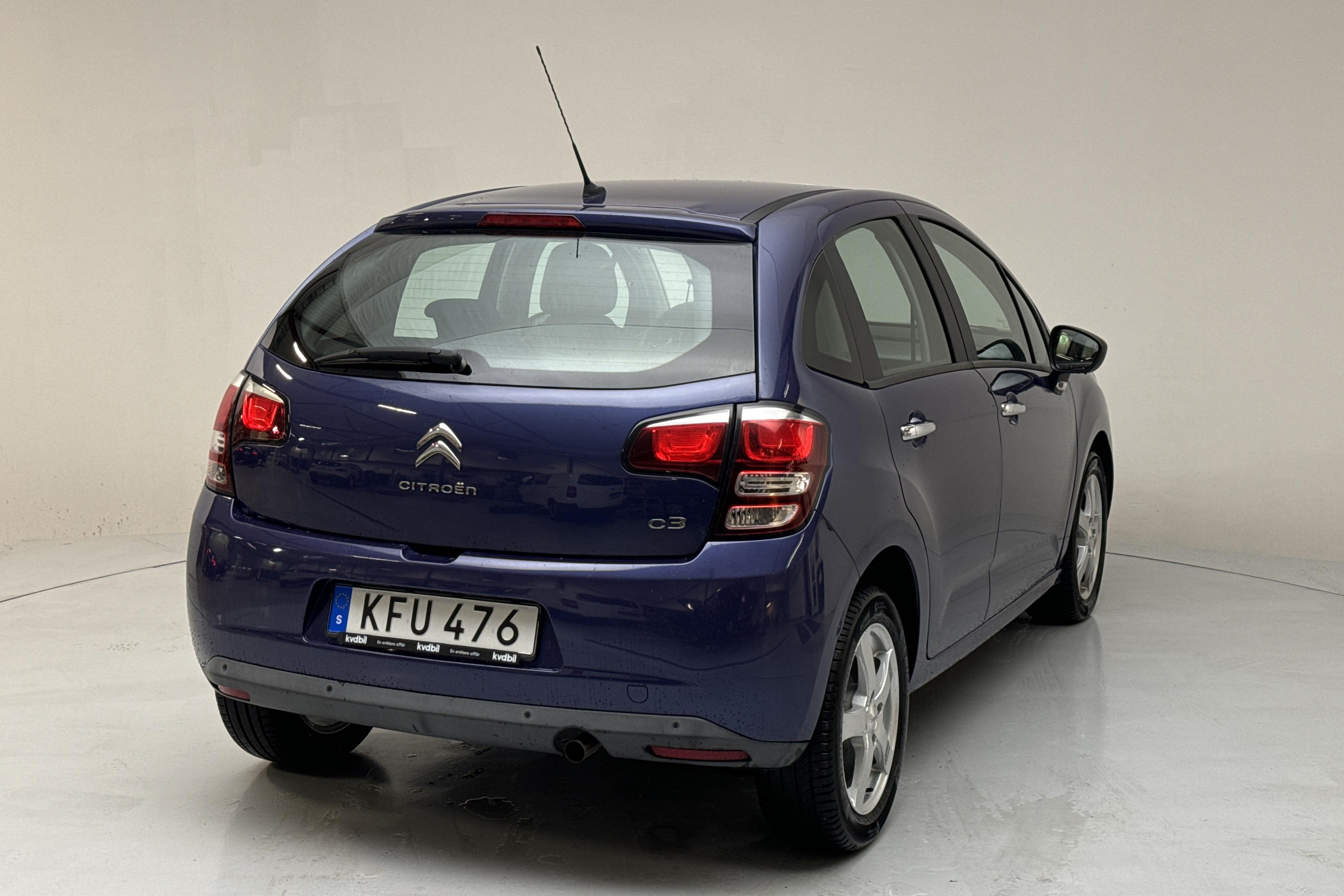 Citroen C3 1.2 VTi (82hk) - 38 880 km - Manualna - niebieski - 2016