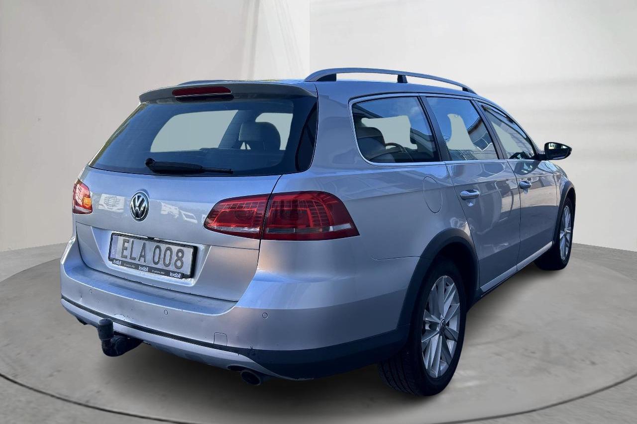 VW Passat Alltrack 2.0 TDI BlueMotion Technology 4Motion (177hk) - 175 240 km - Automaatne - hõbe - 2015