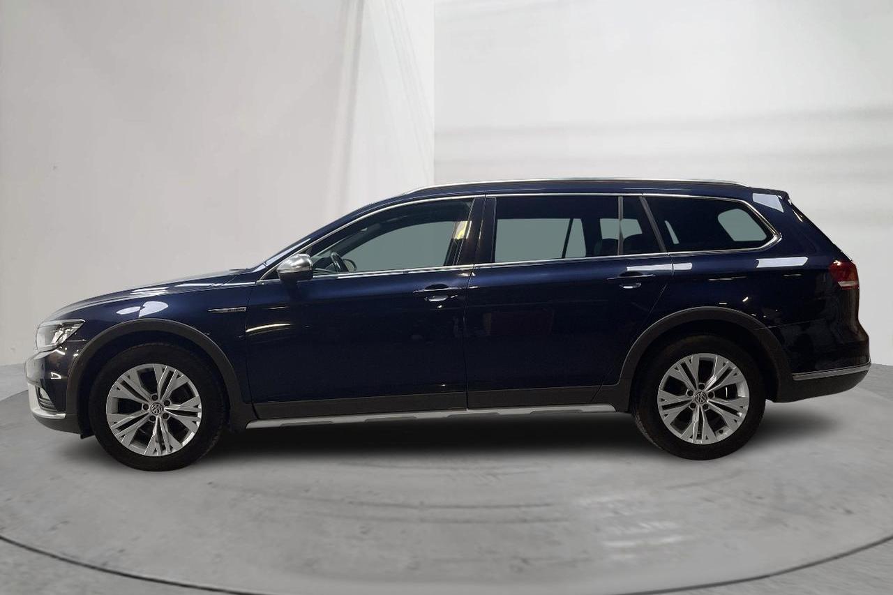 VW Passat Alltrack 2.0 TDI 4MOTION (190hk) - 135 480 km - Automaattinen - Dark Blue - 2017