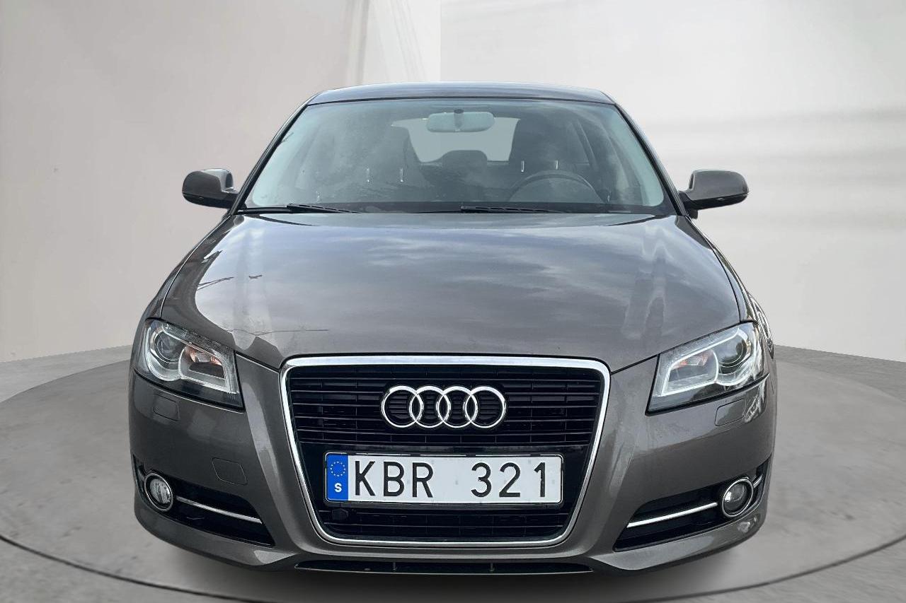 Audi A3 1.6 TDI Sportback (105hk) - 160 900 km - Automatyczna - szary - 2011